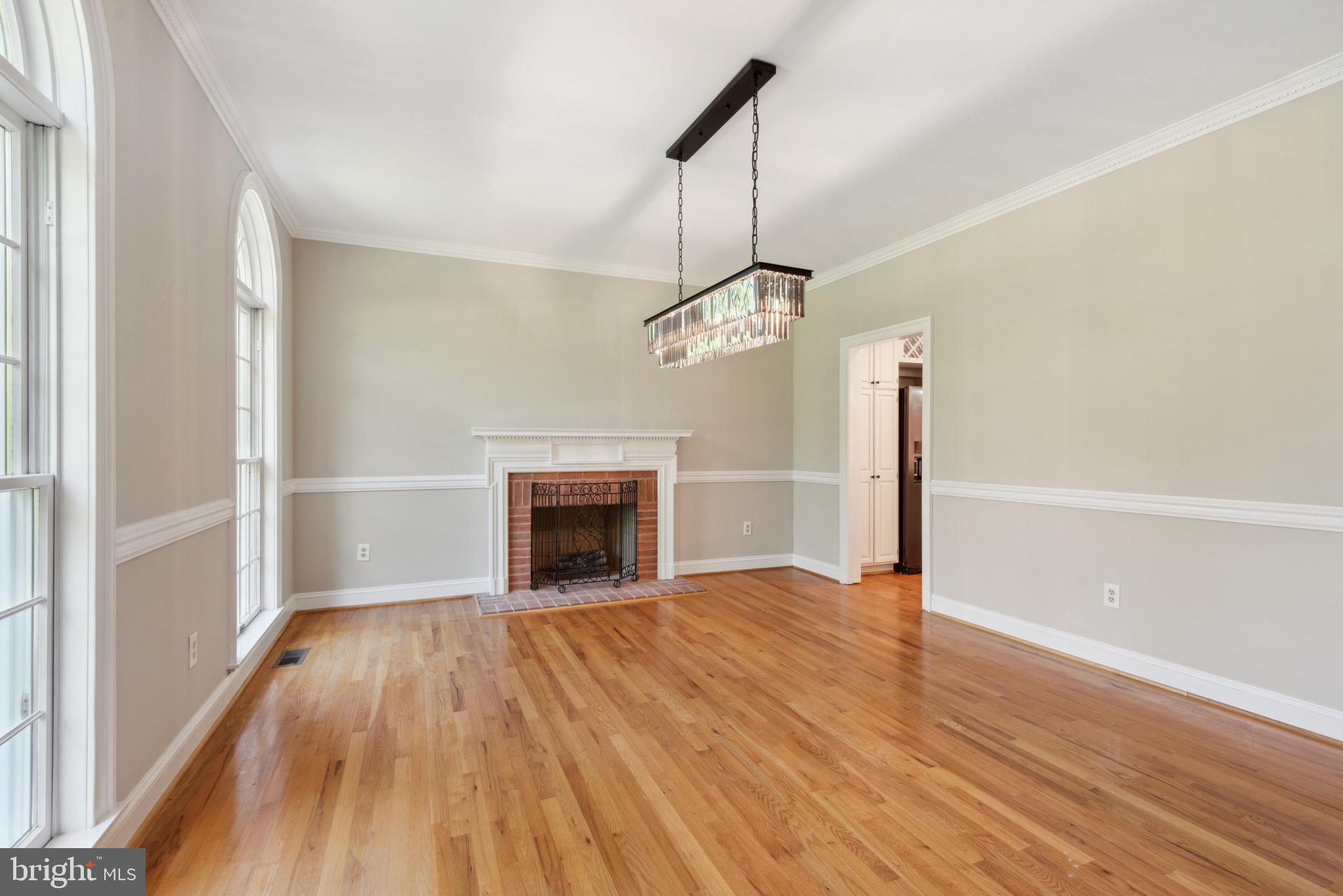 3125 Emerald Valley Rd