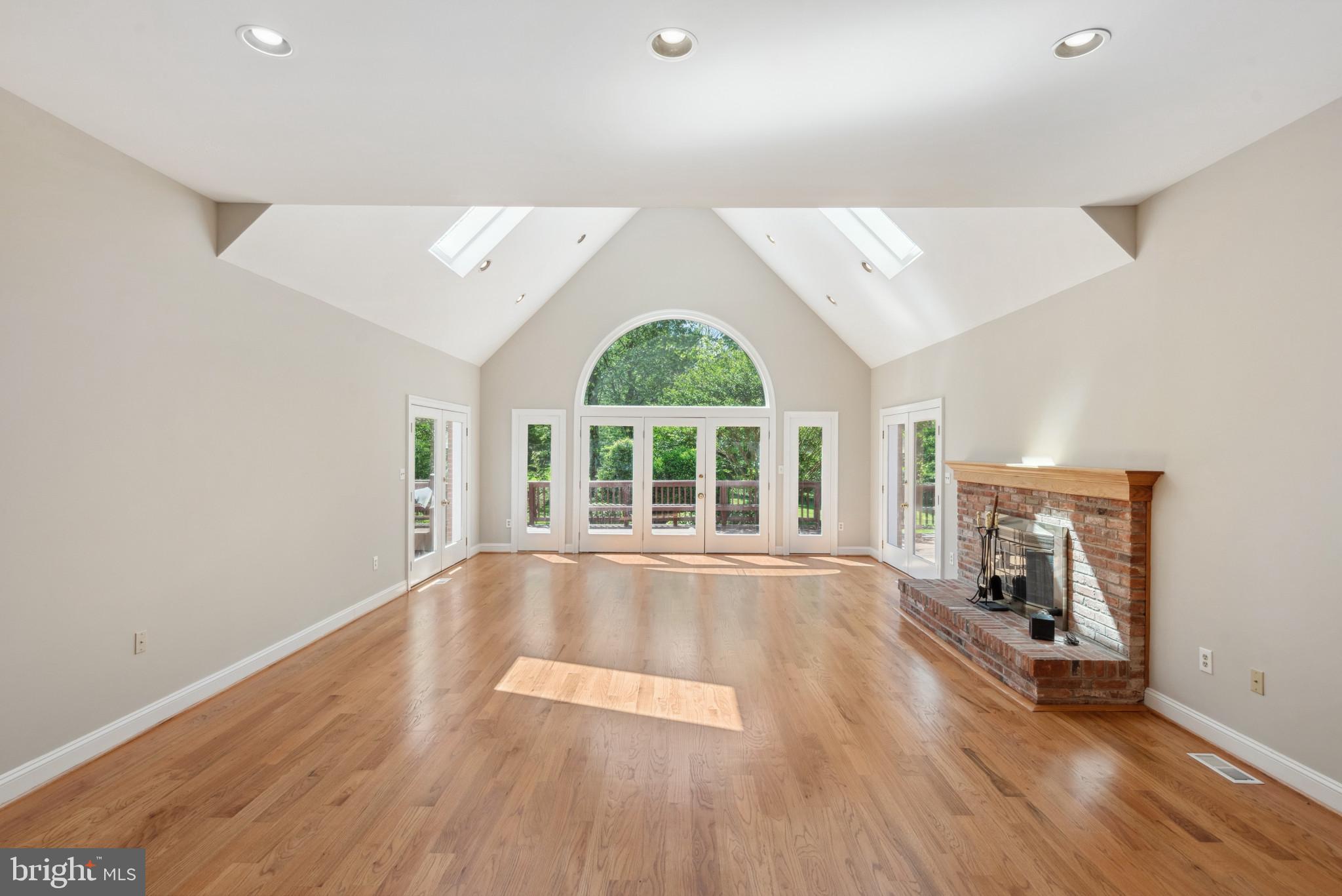 3125 Emerald Valley Rd