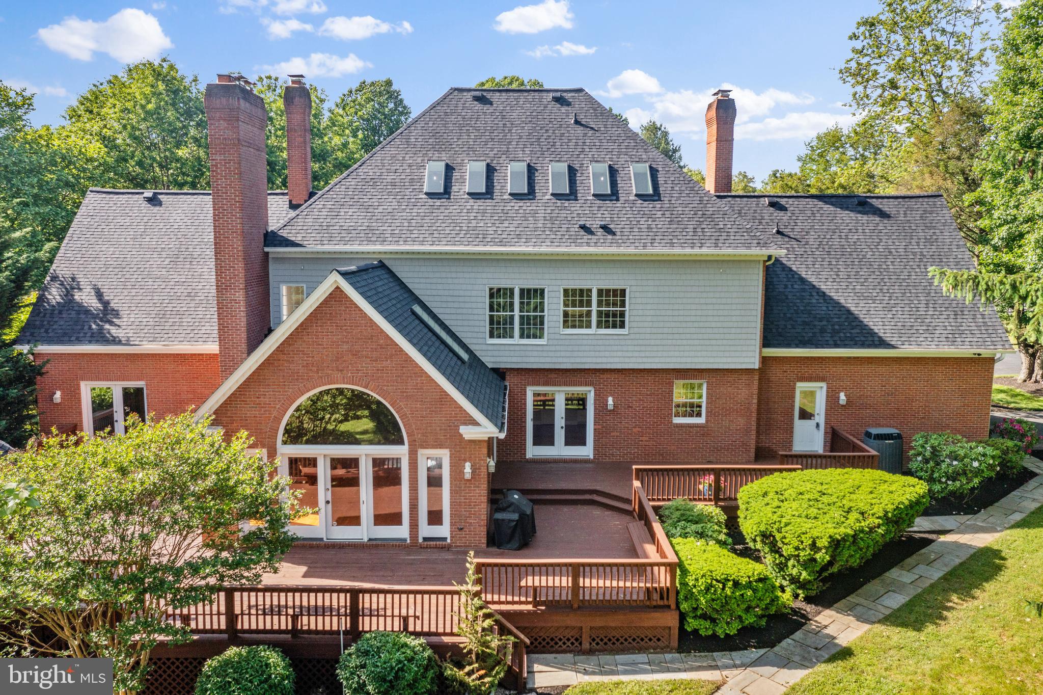 3125 Emerald Valley Rd