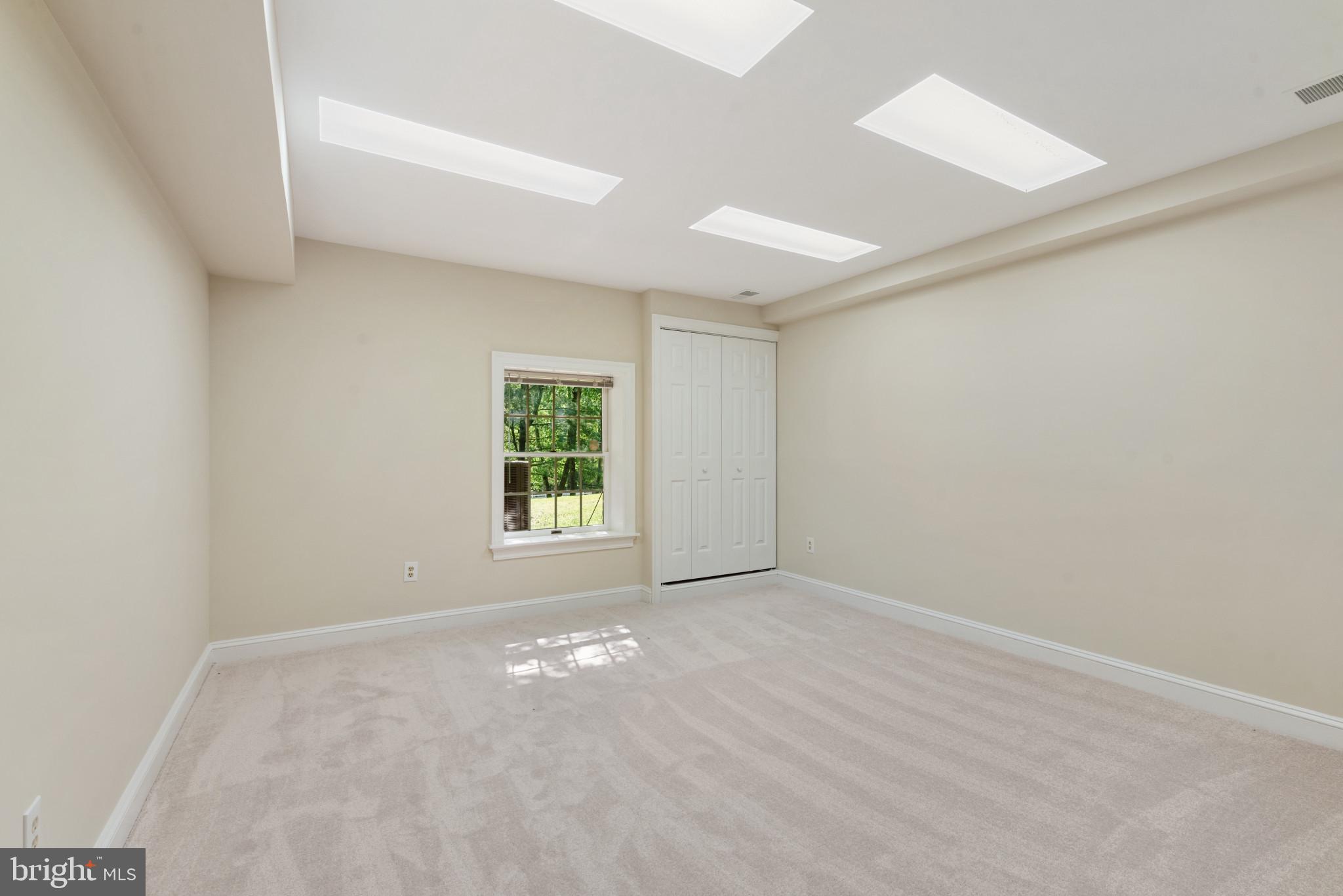 3125 Emerald Valley Rd