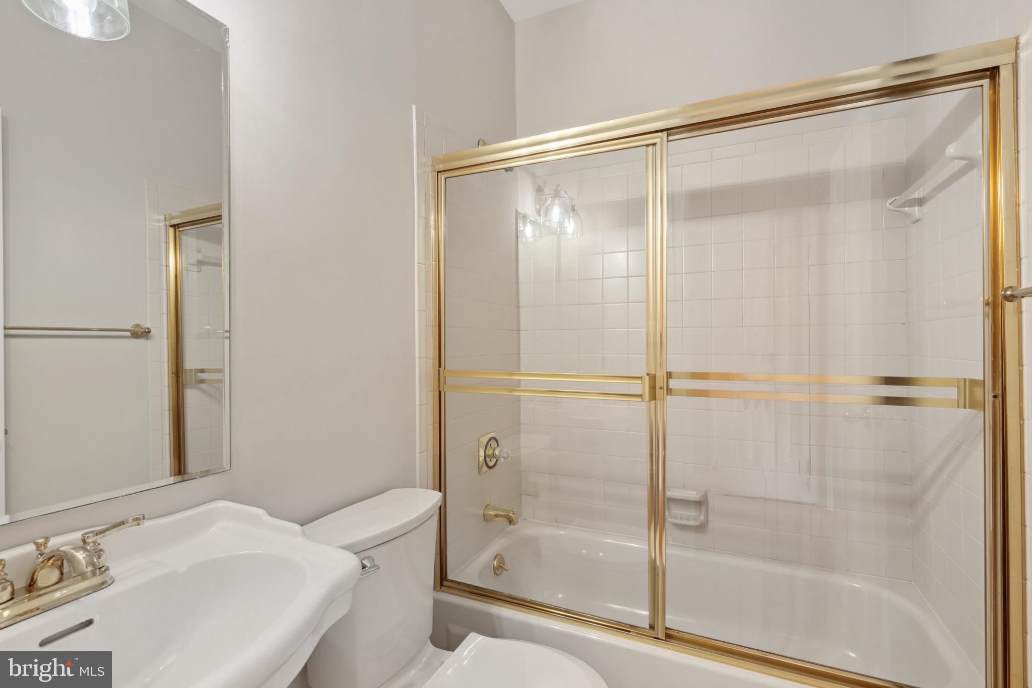 3125 Emerald Valley Rd