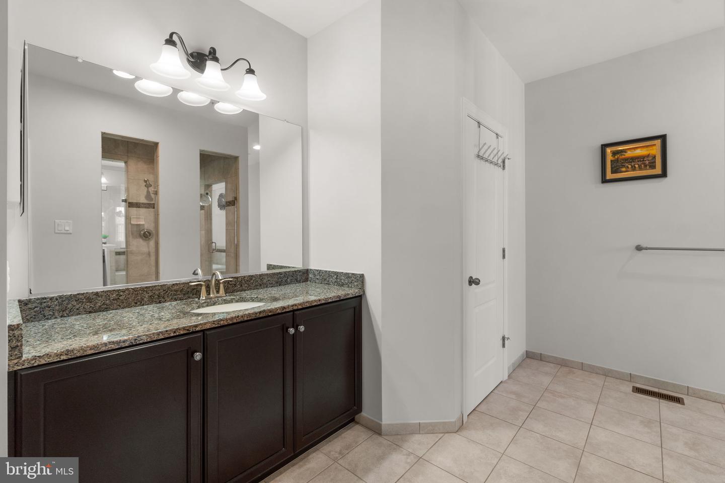 5014 Crape Myrtle Ct