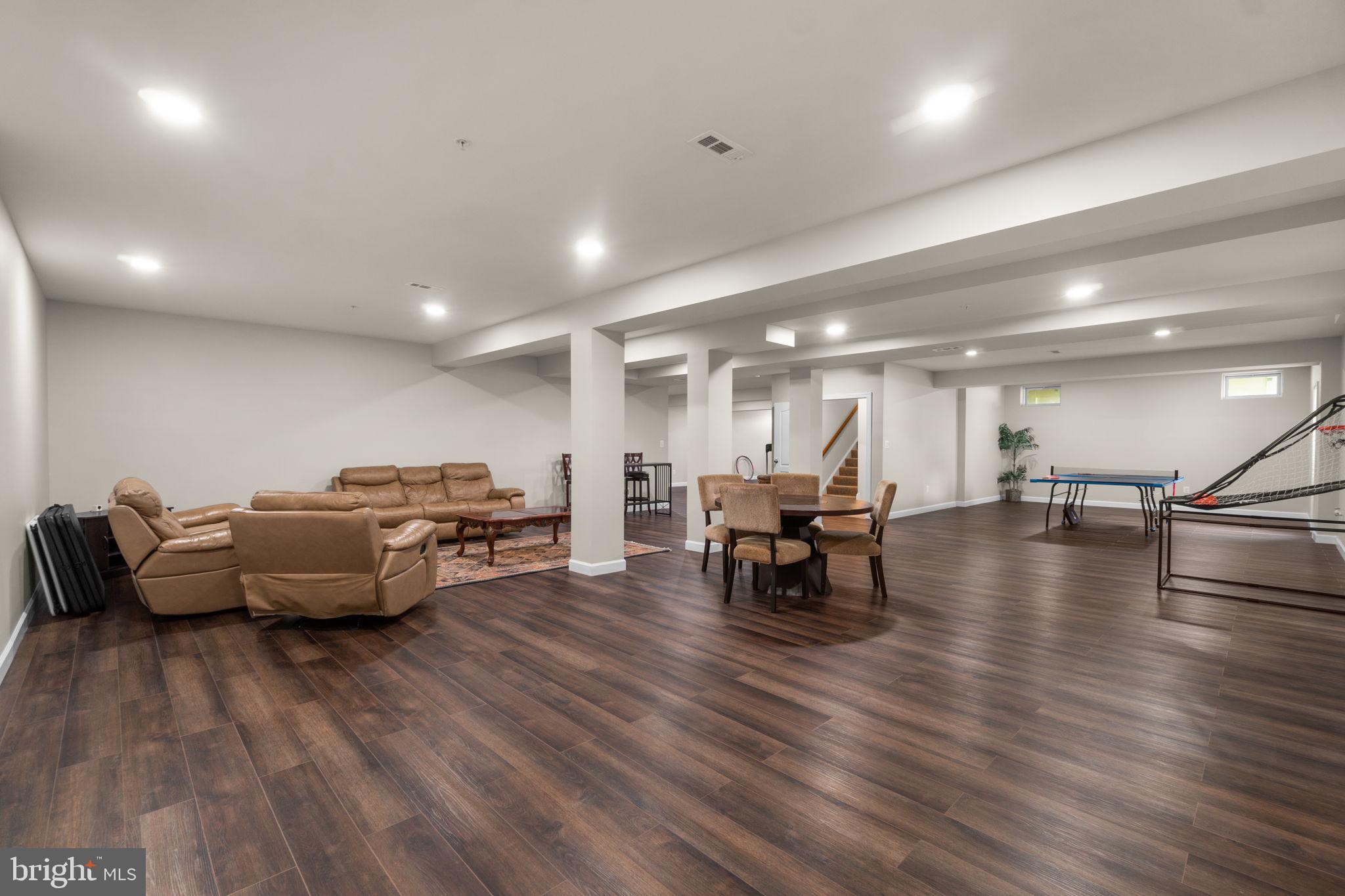 5014 Crape Myrtle Ct