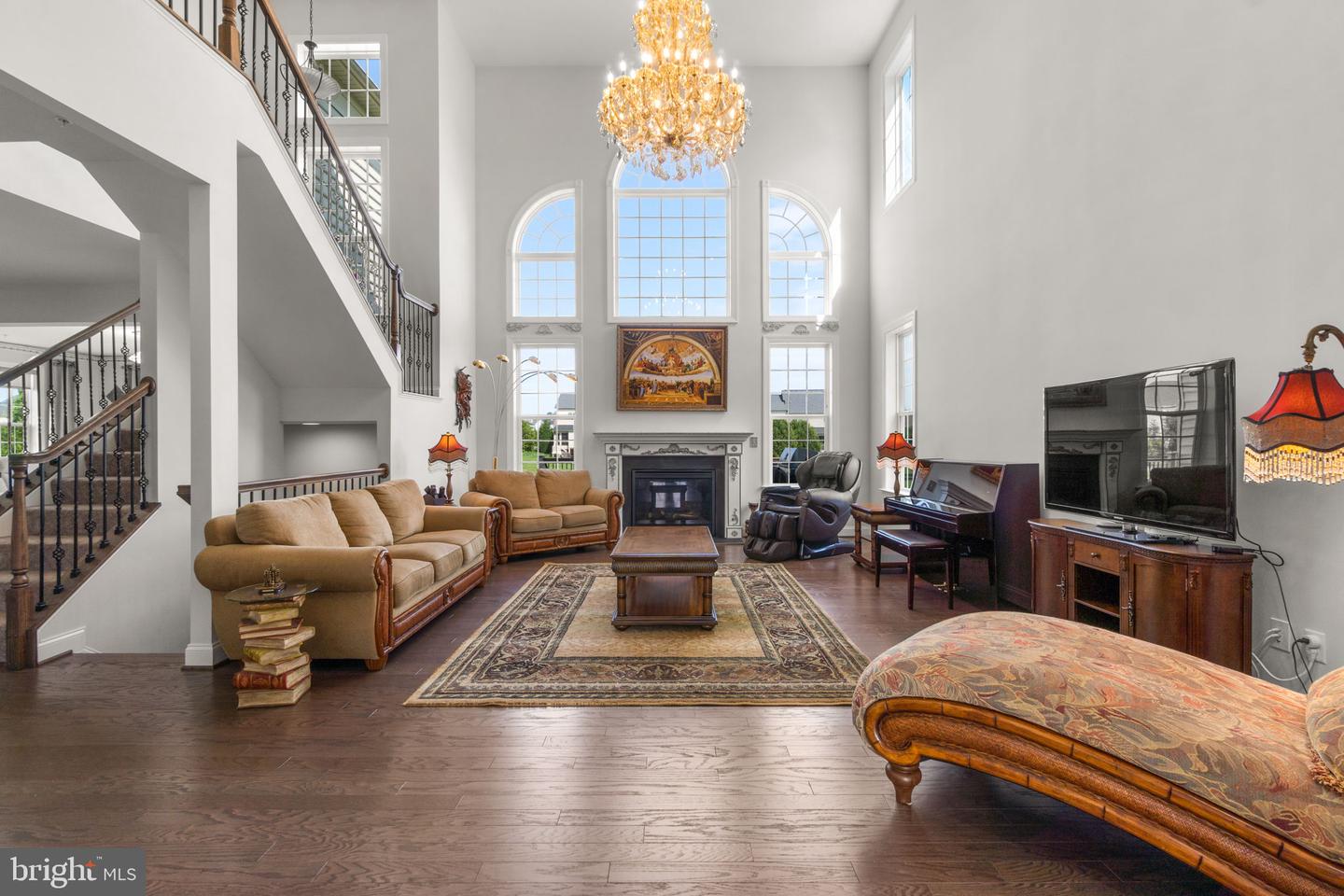 5014 Crape Myrtle Ct
