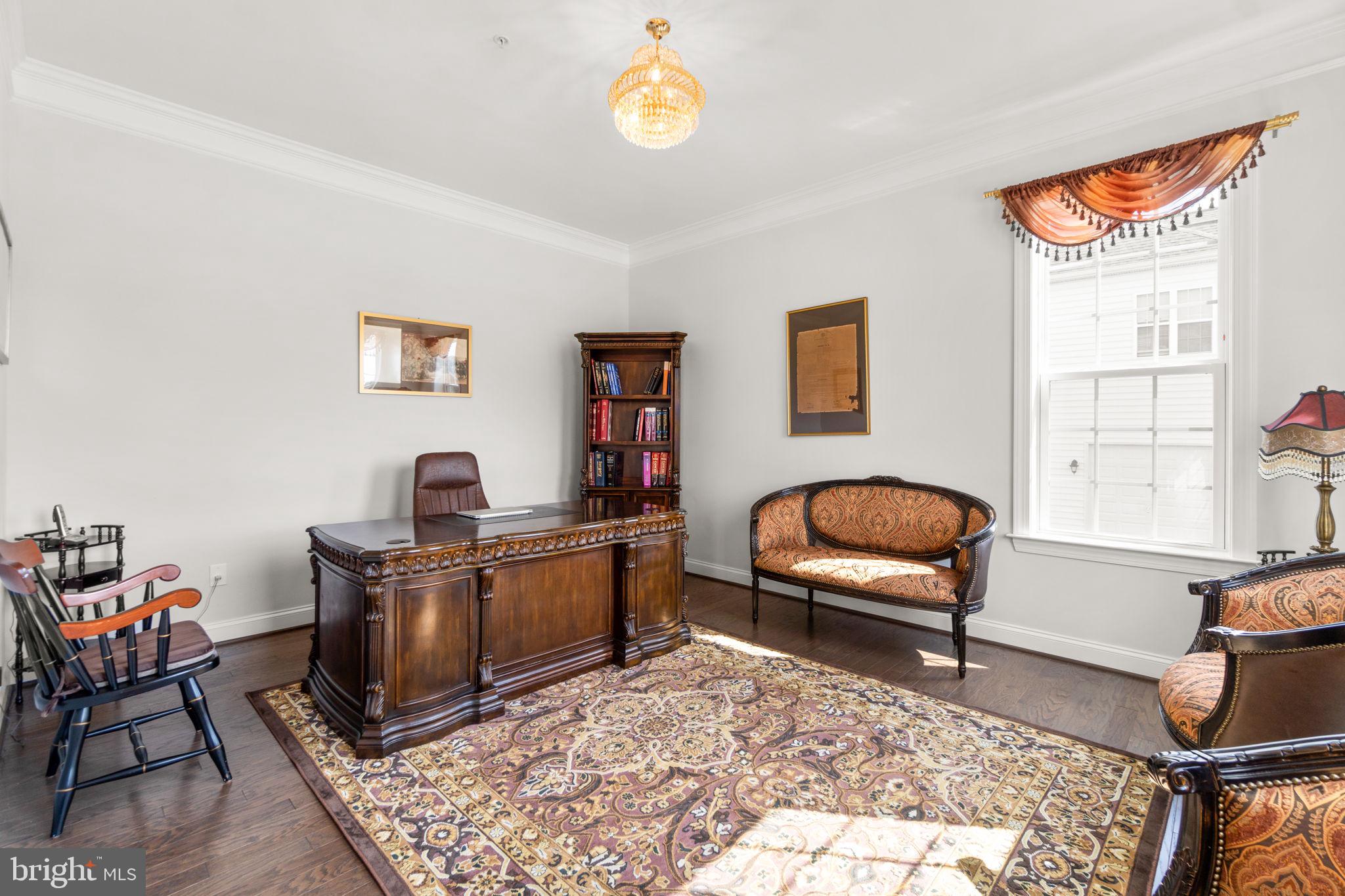 5014 Crape Myrtle Ct