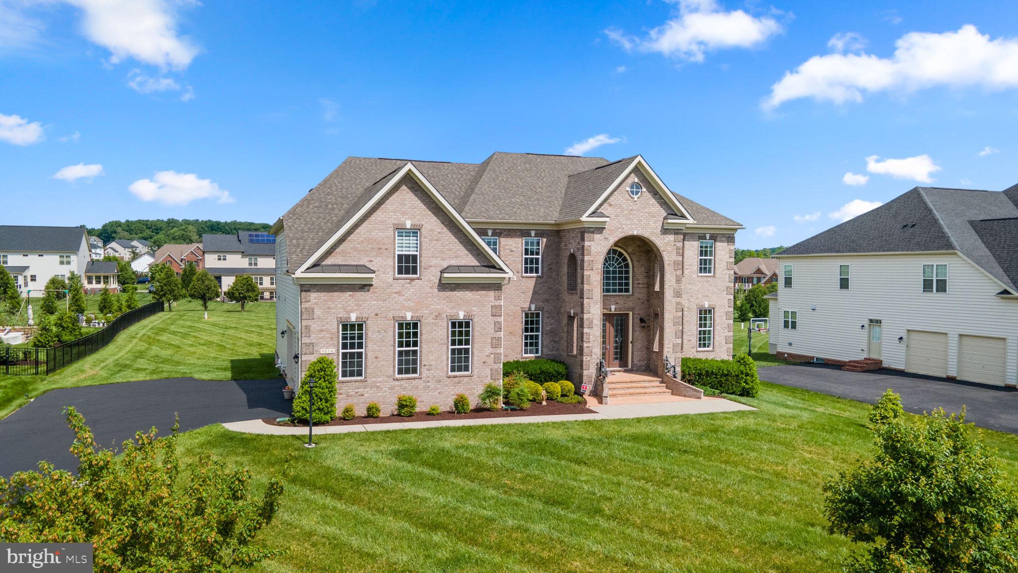 5014 Crape Myrtle Ct