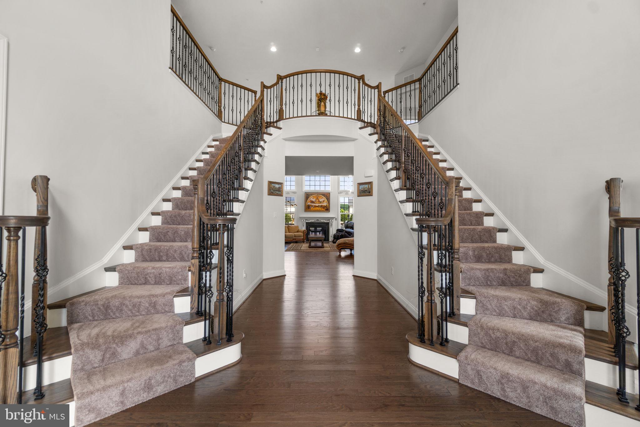 5014 Crape Myrtle Ct