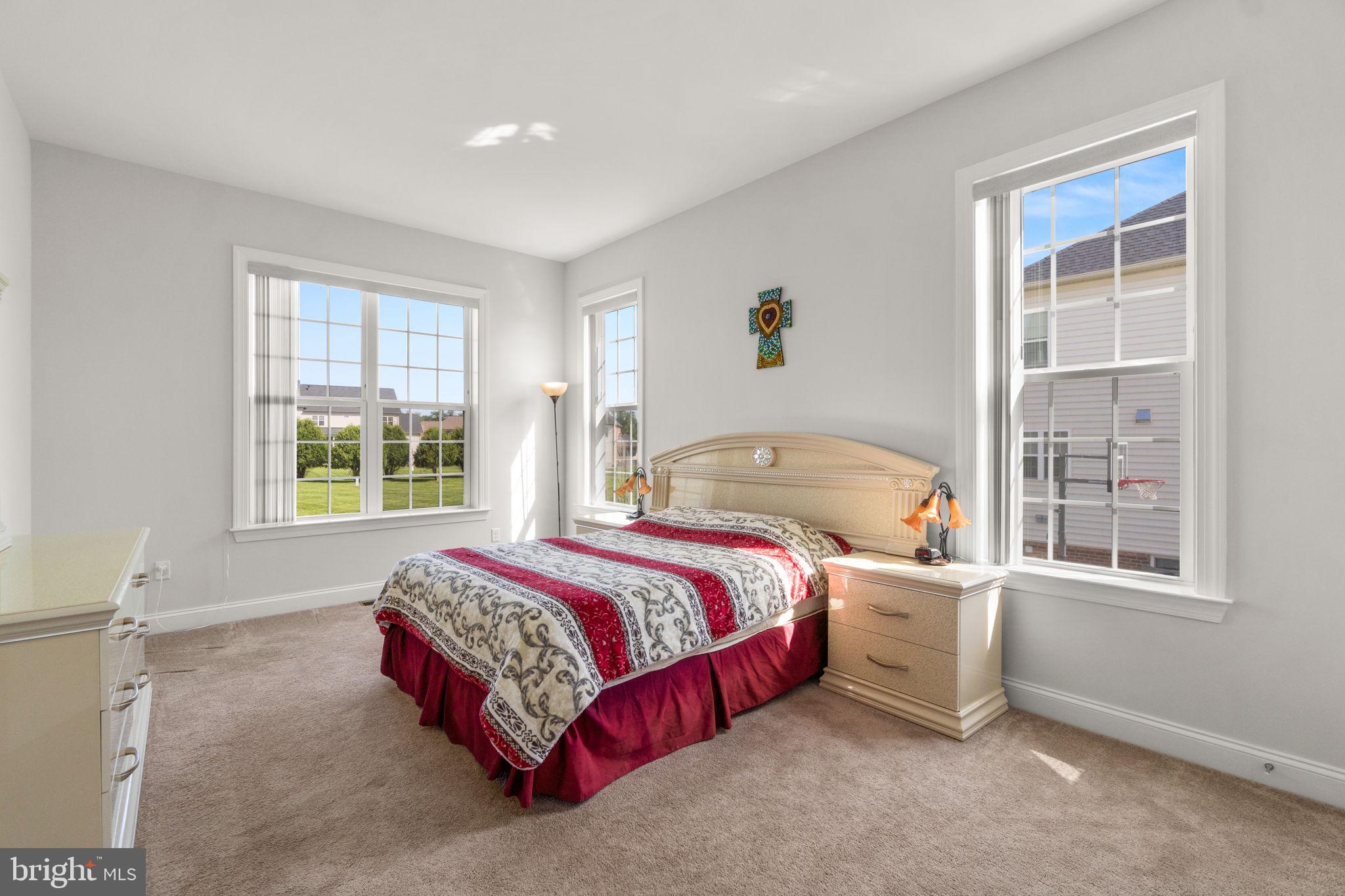 5014 Crape Myrtle Ct