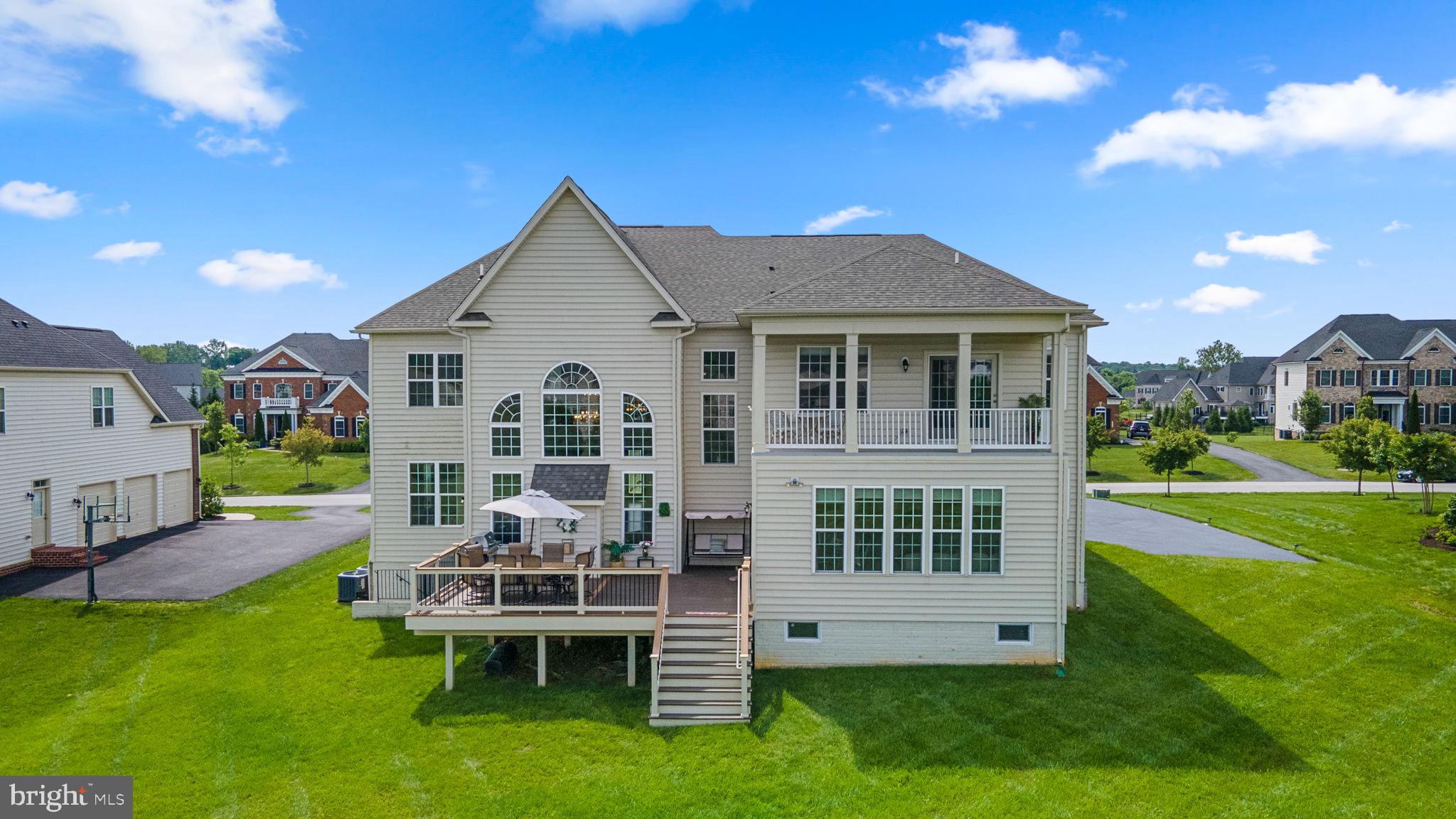 5014 Crape Myrtle Ct