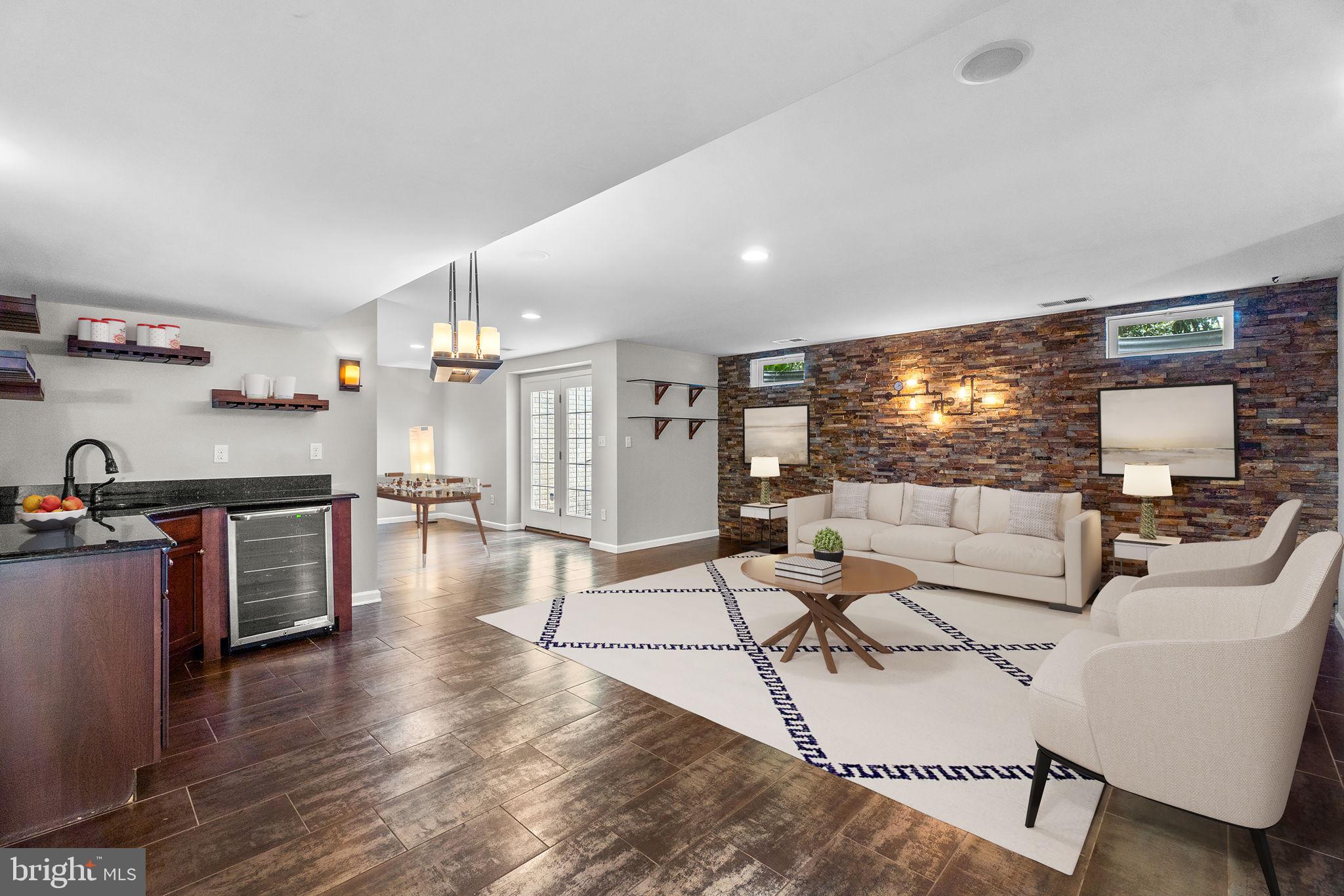 7527 Talbots Woods Ct