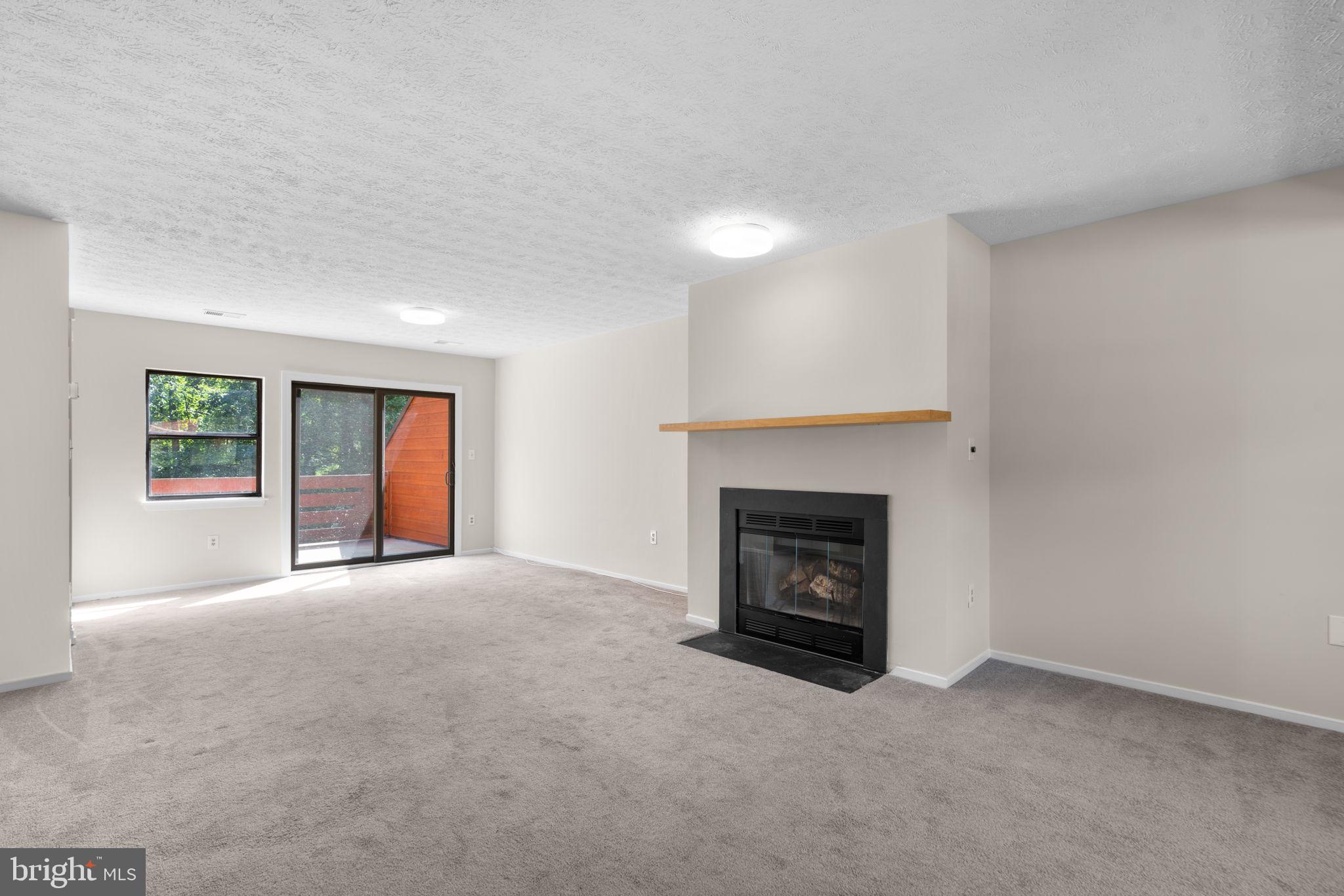 7587 Weather Worn Way #E