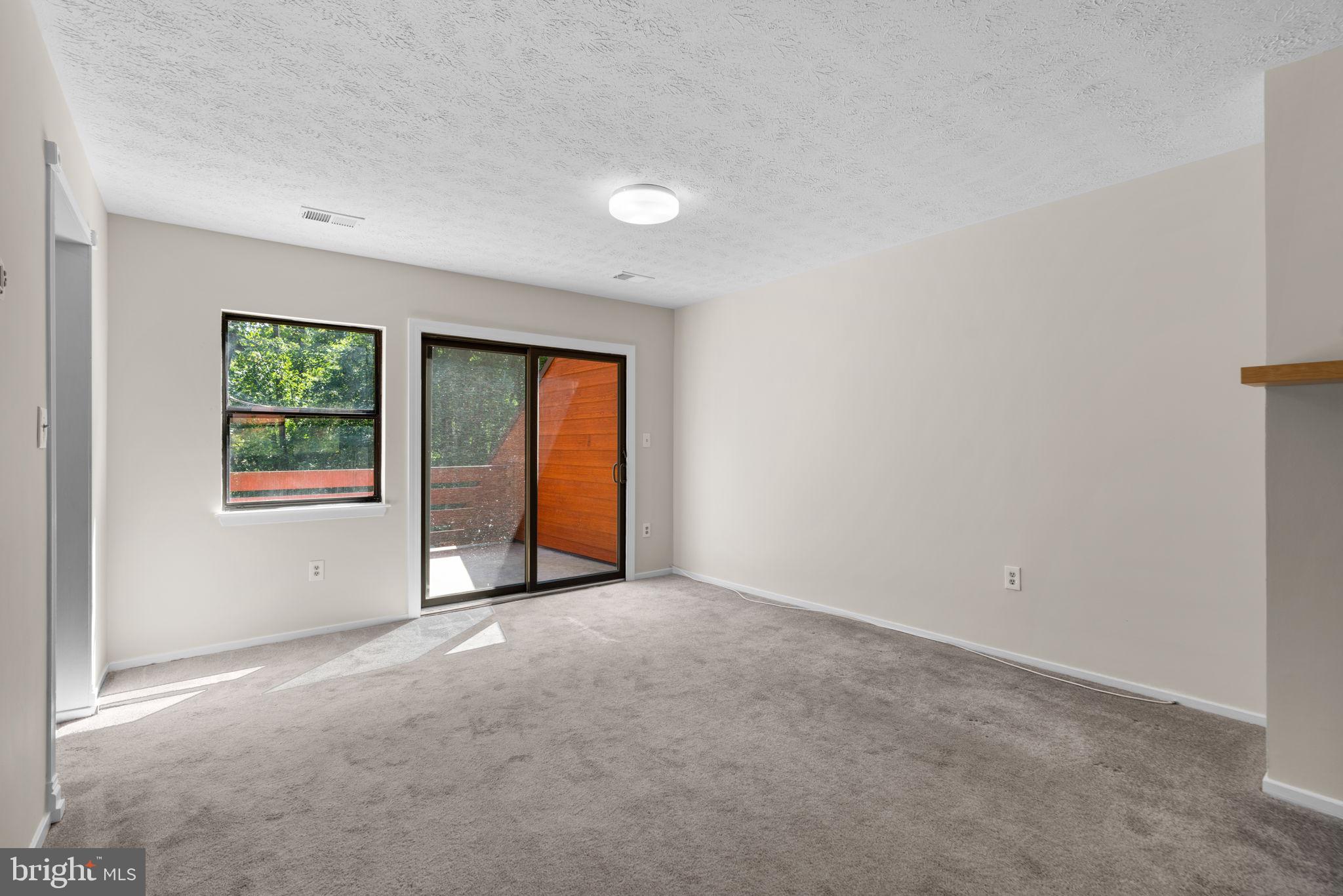 7587 Weather Worn Way #E