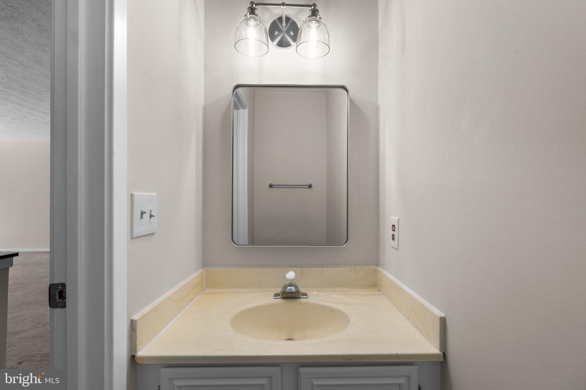 7587 Weather Worn Way #E