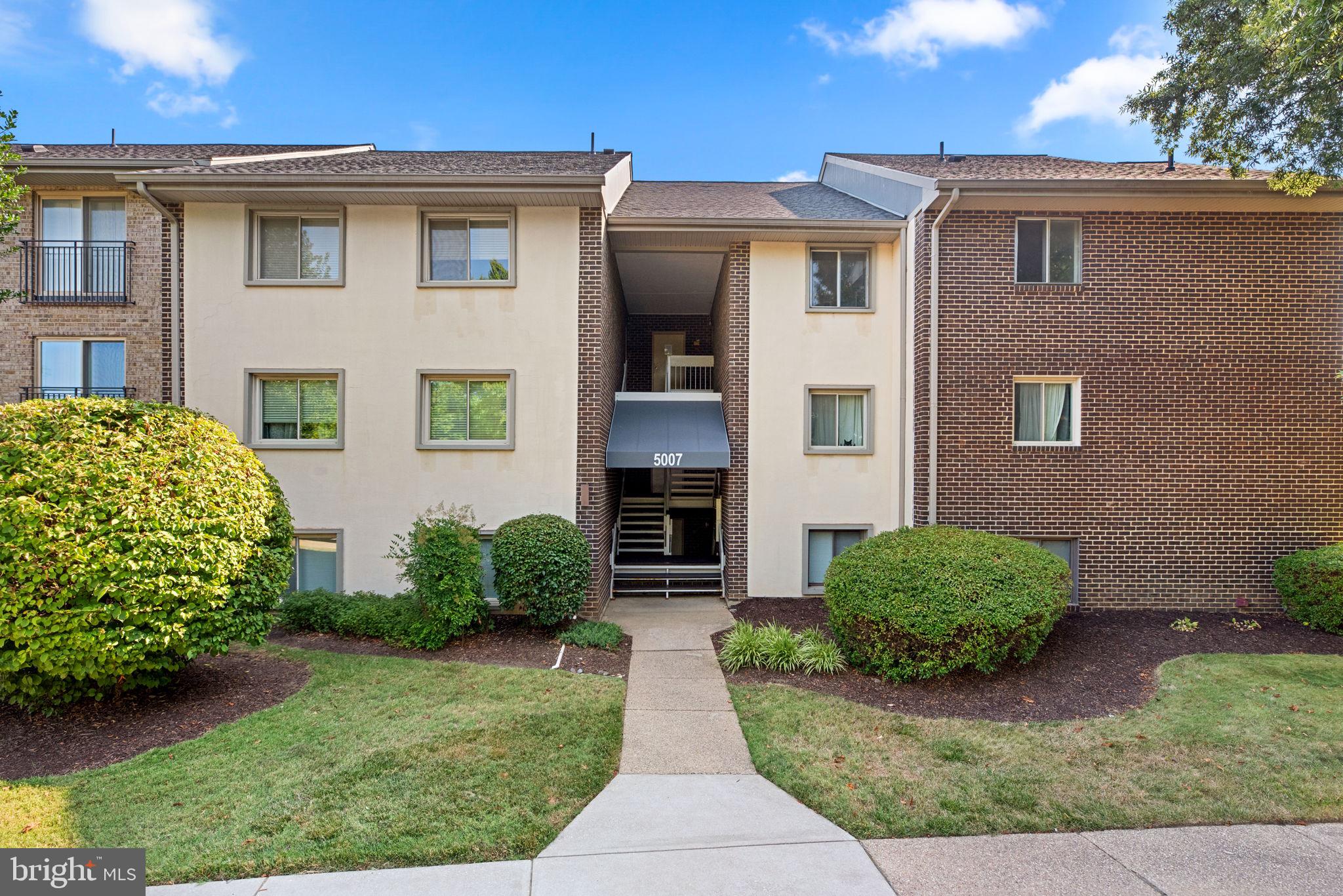 5007 Green Mountain Cir #6