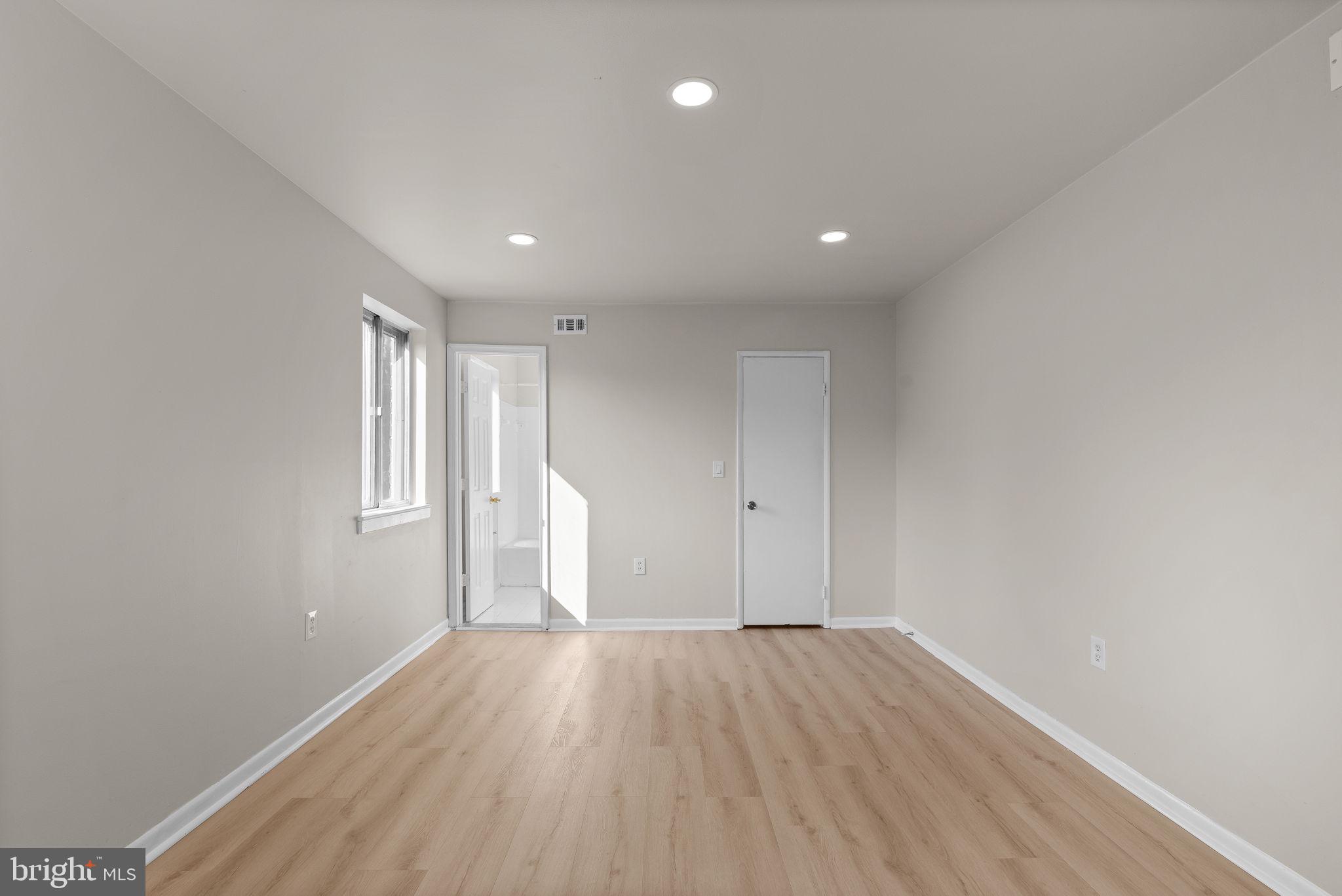 5007 Green Mountain Cir #6