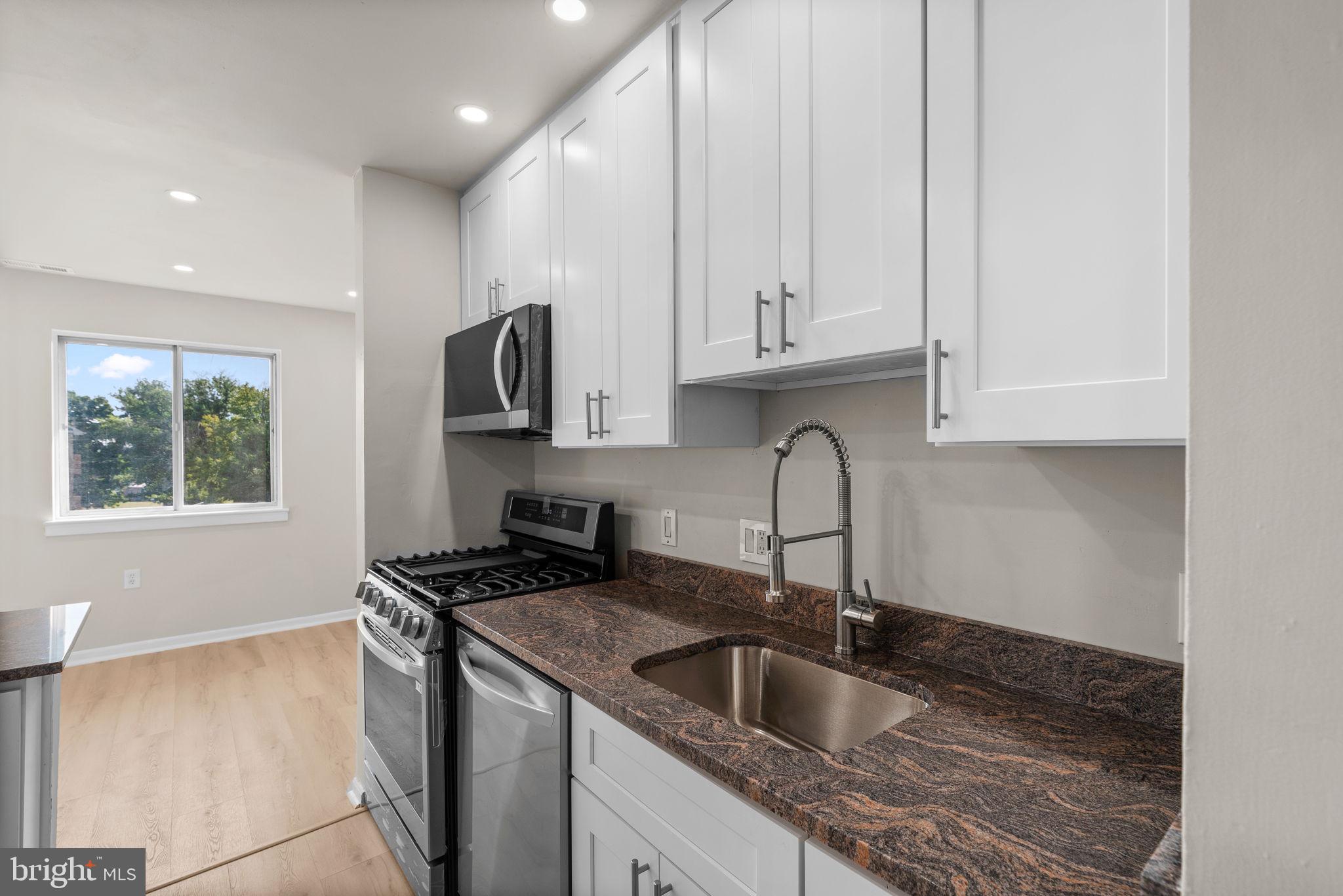 5007 Green Mountain Cir #6