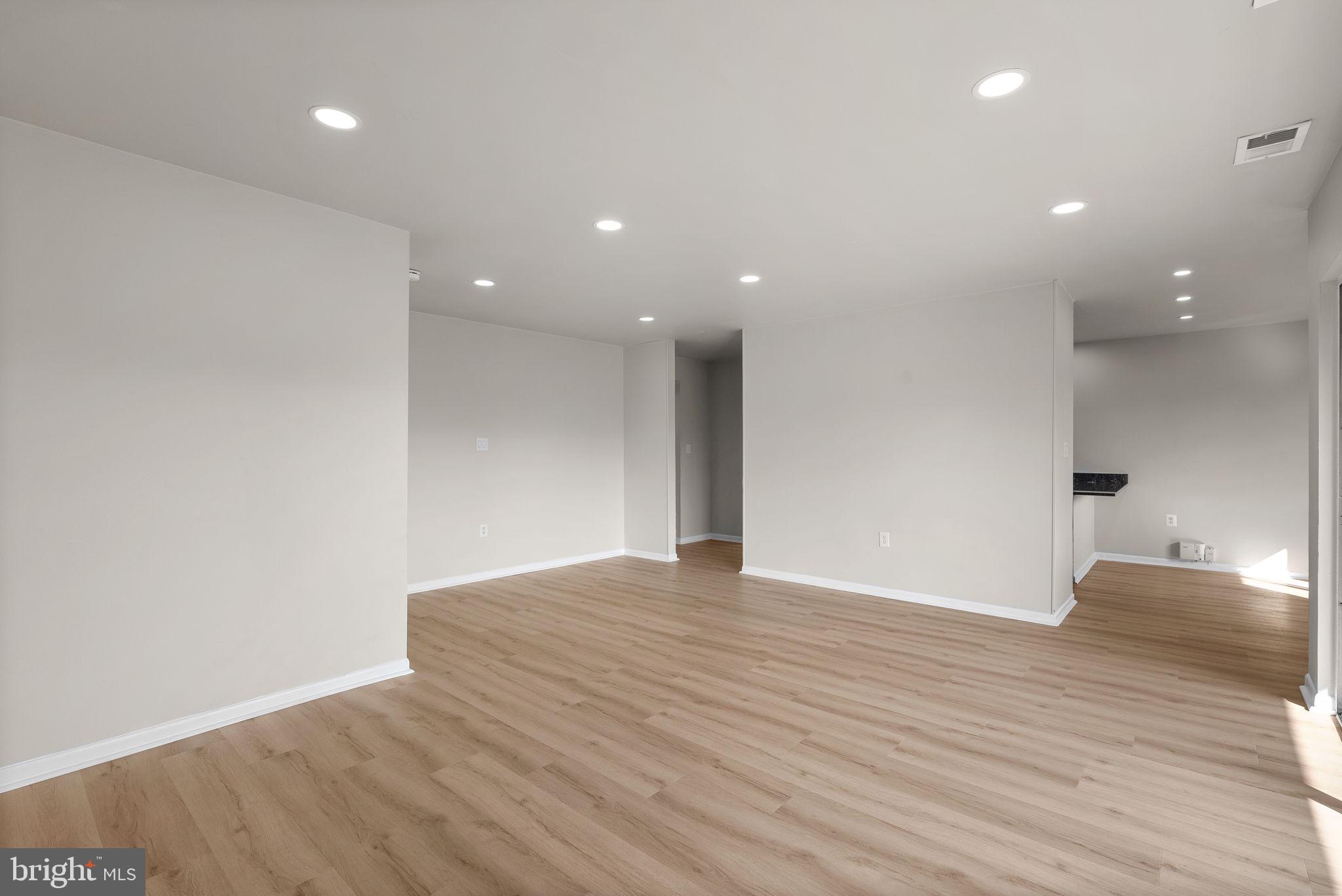 5007 Green Mountain Cir #6