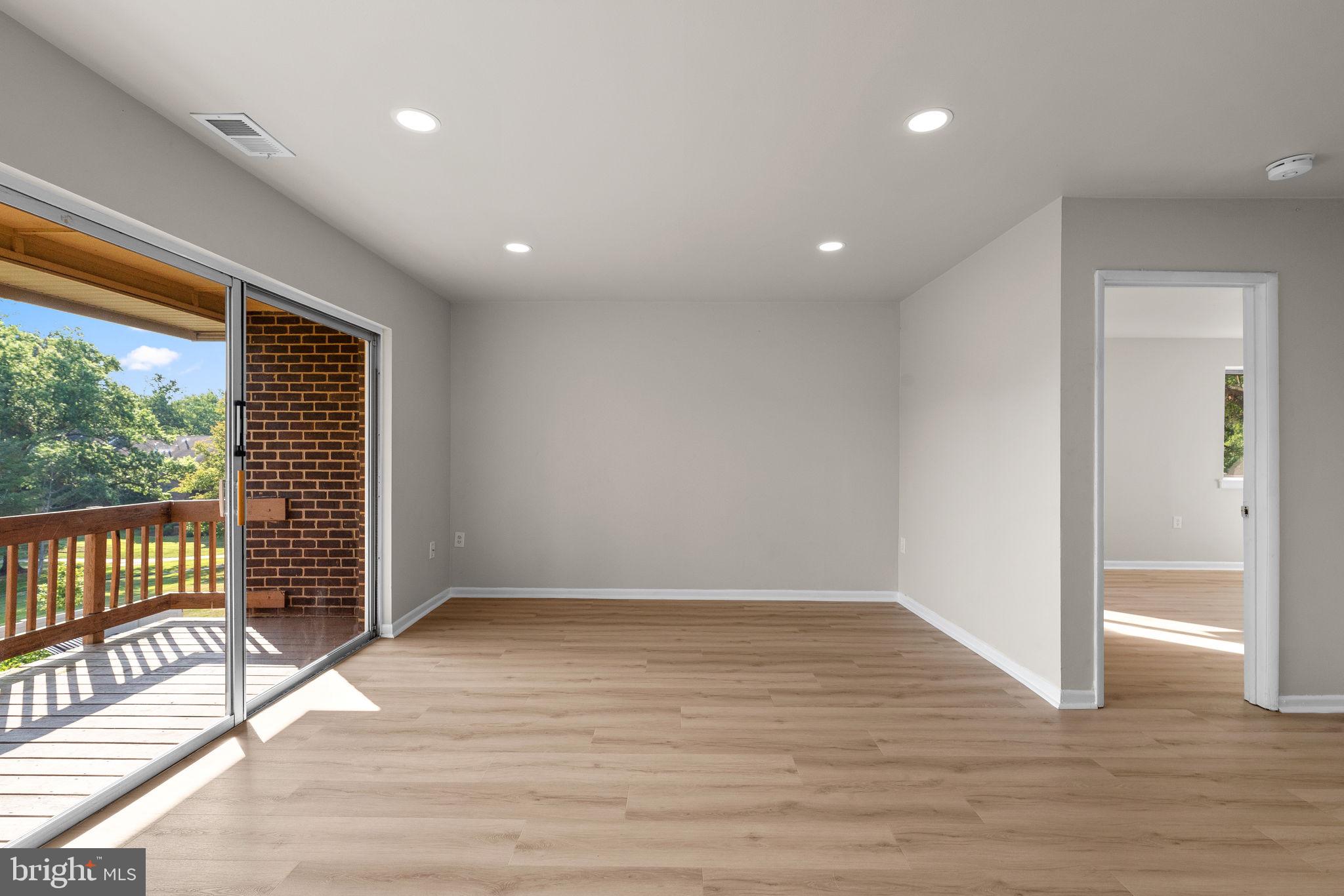 5007 Green Mountain Cir #6