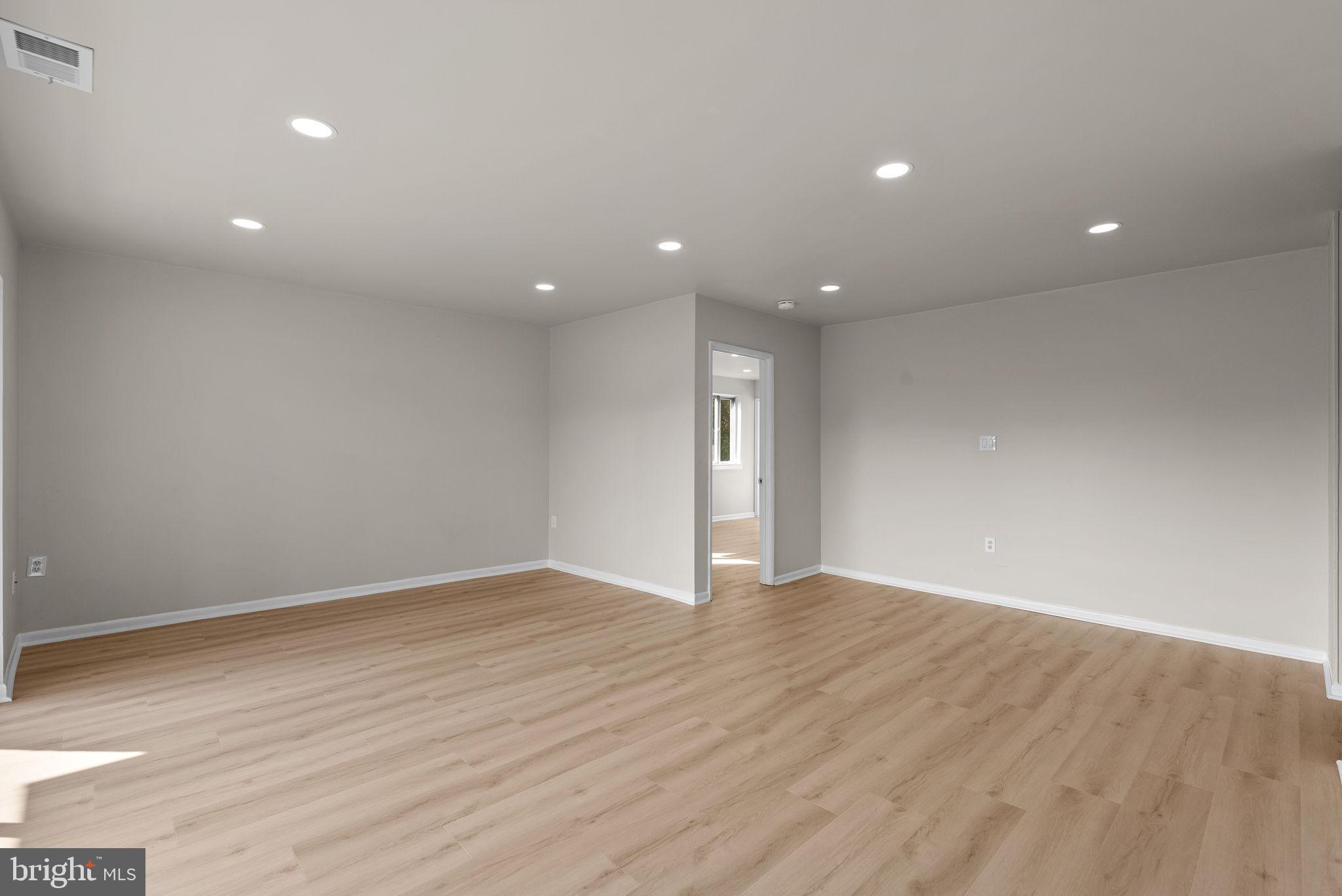 5007 Green Mountain Cir #6