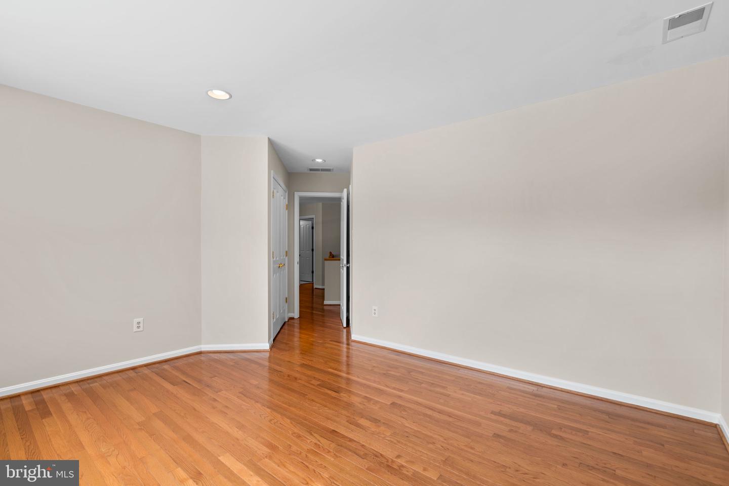 11300 Ridermark Row