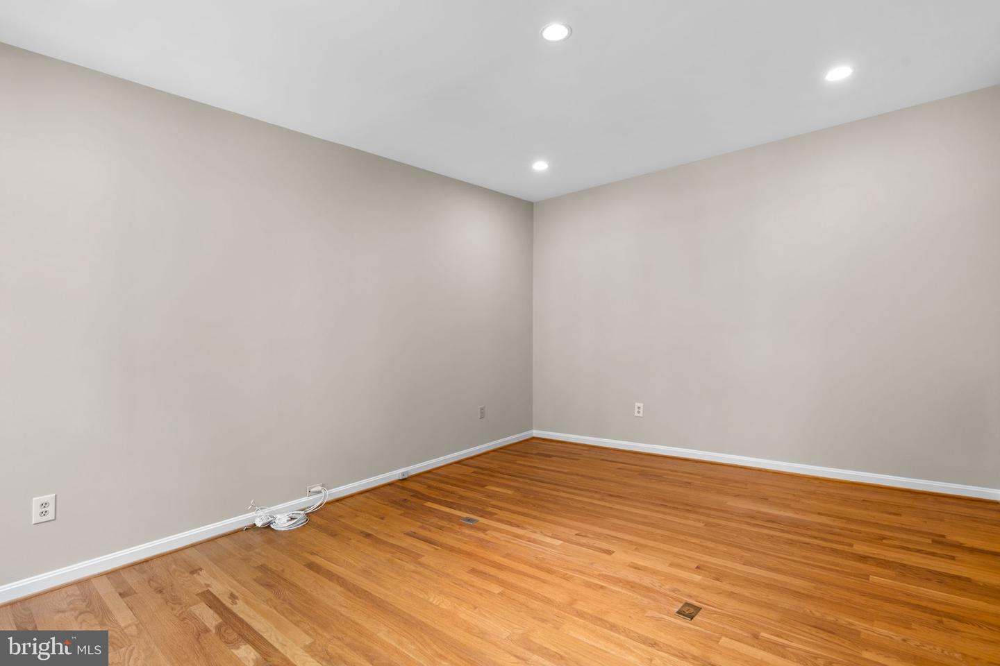11300 Ridermark Row