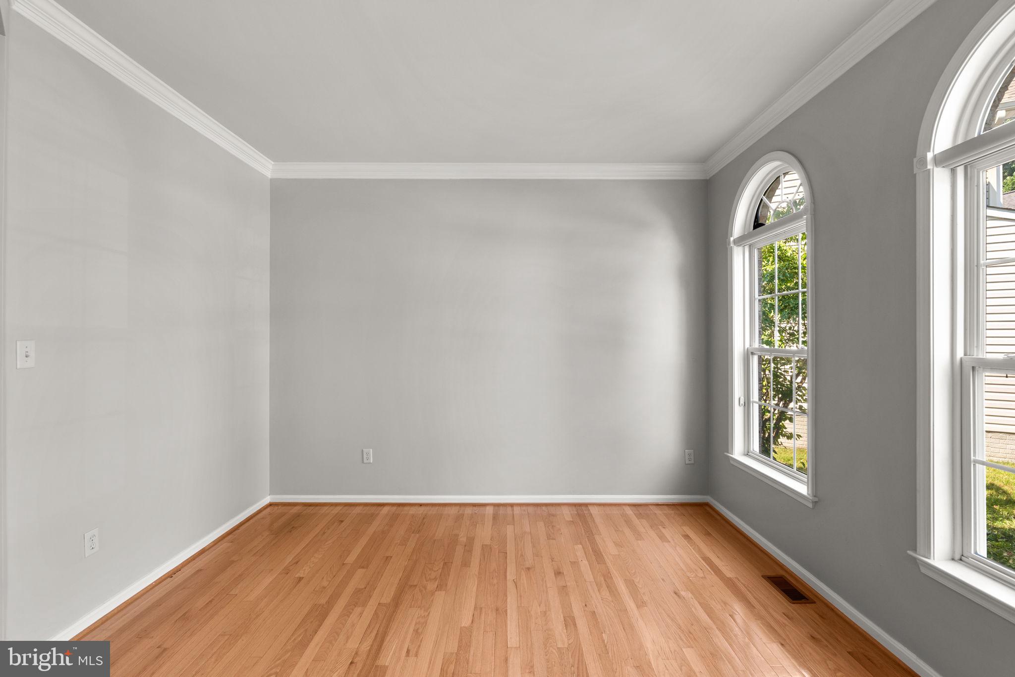 4333 ENGLISH MORNING LN