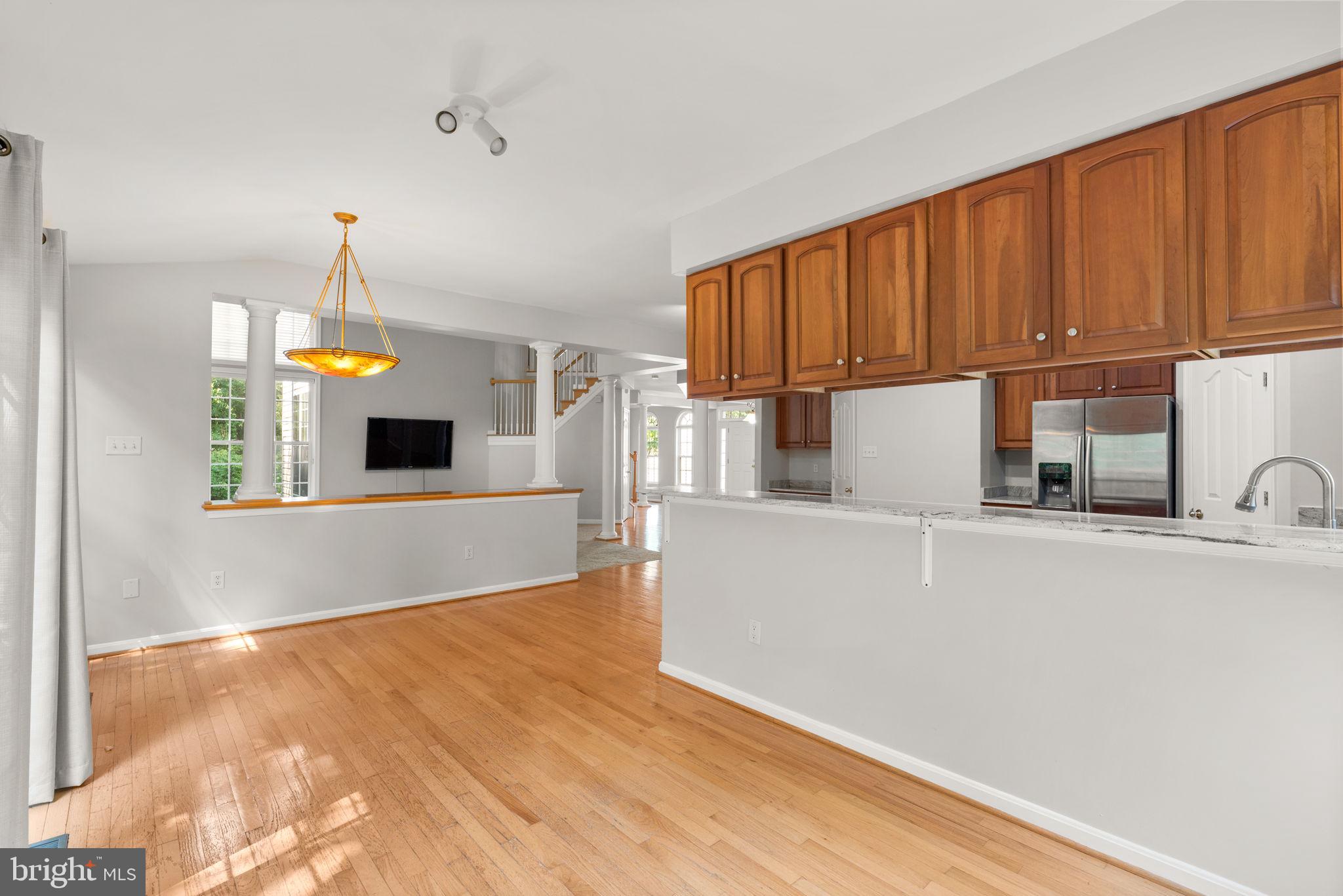 4333 ENGLISH MORNING LN