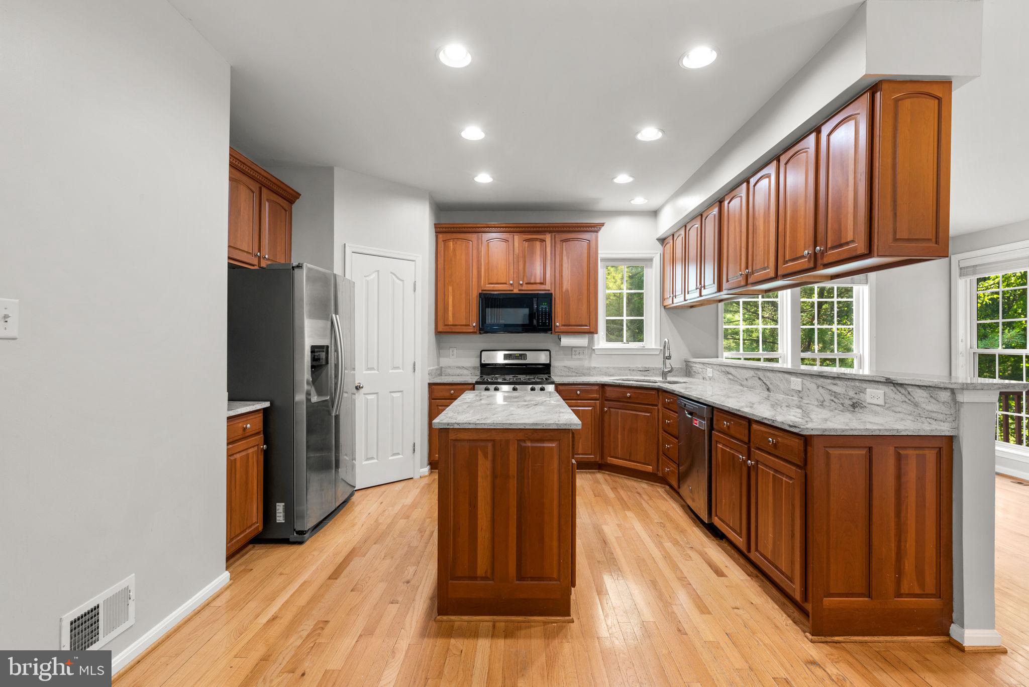 4333 ENGLISH MORNING LN