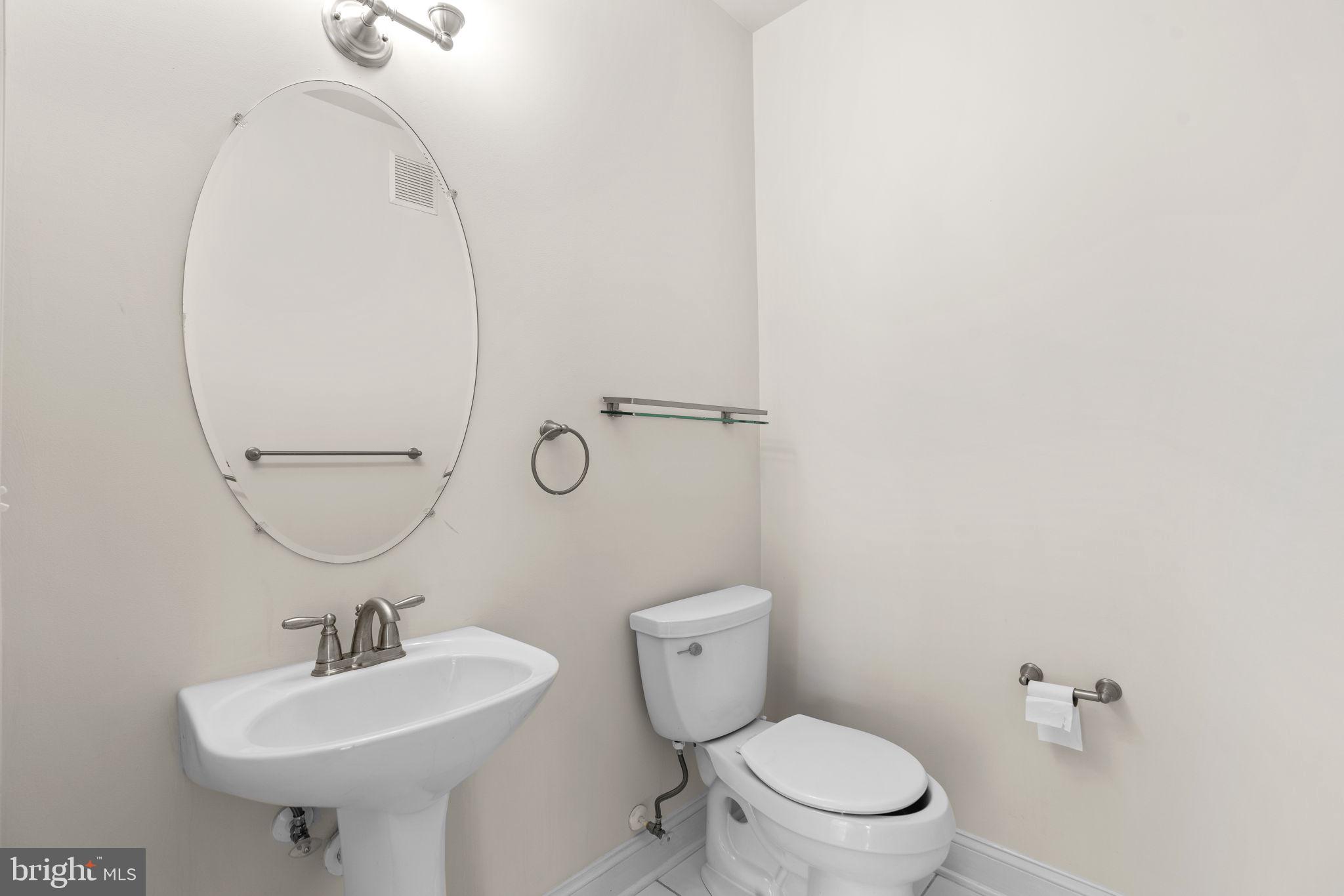 5801 CLIPPER LN #408