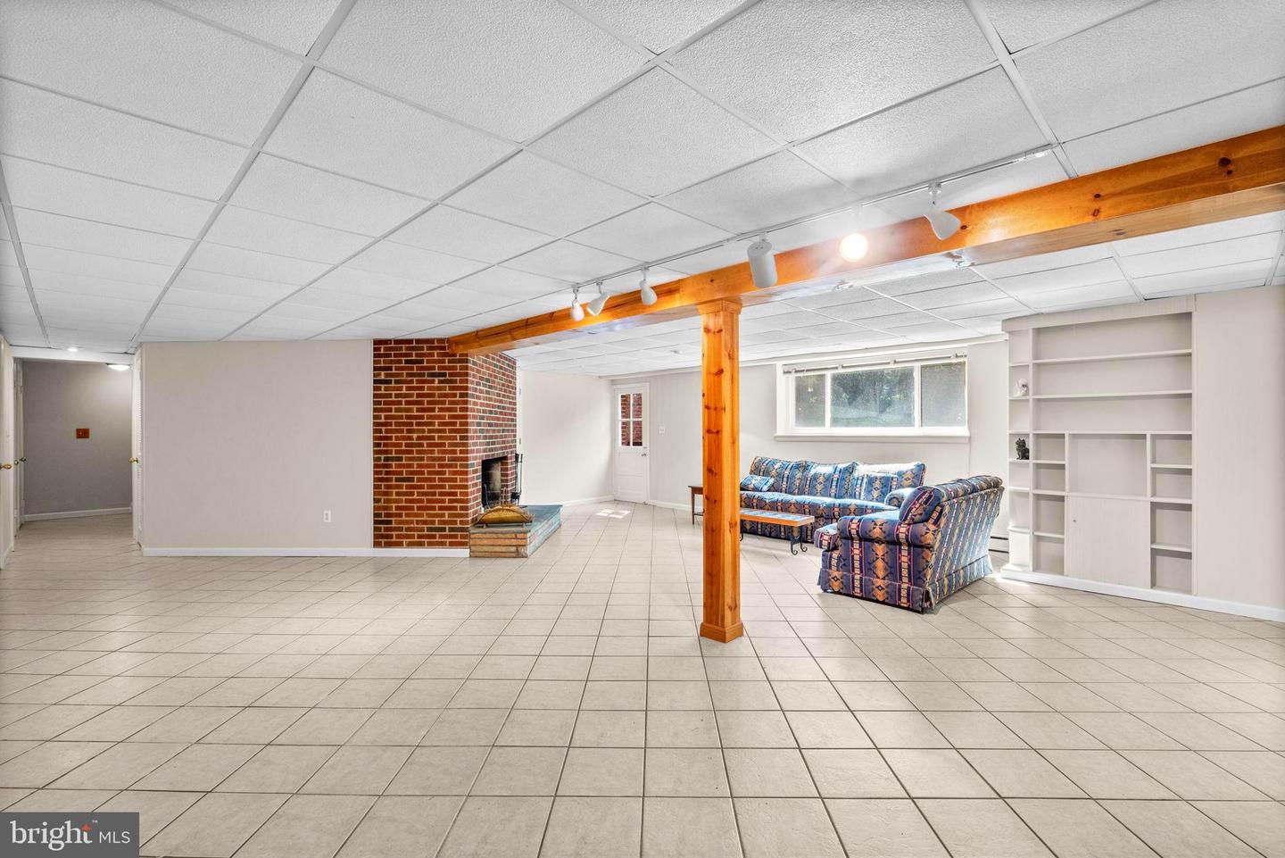 6308 Dewey Dr