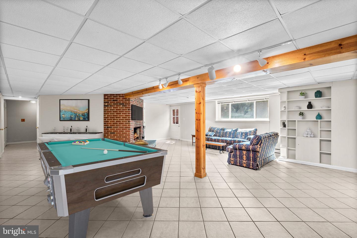 6308 Dewey Dr