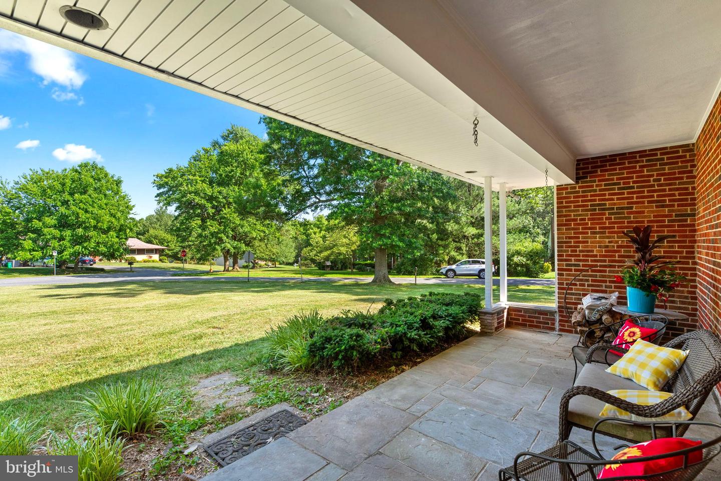 6308 Dewey Dr