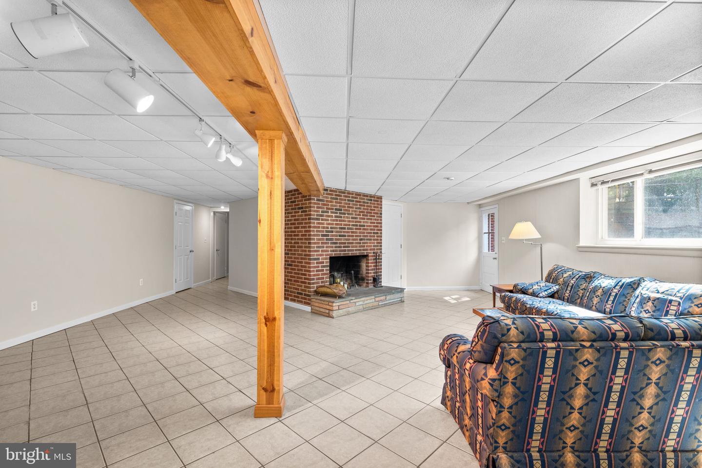 6308 Dewey Dr