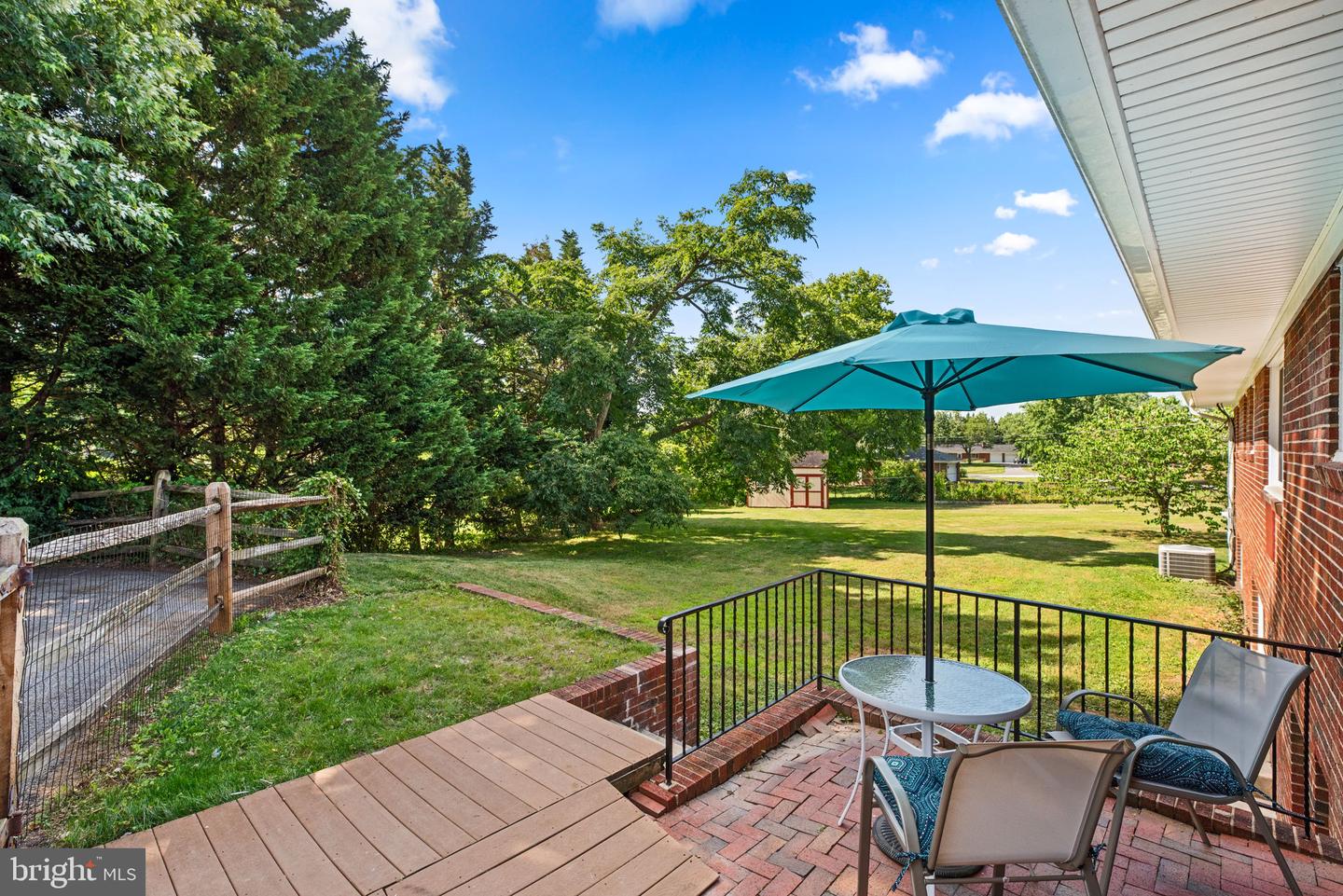 6308 Dewey Dr