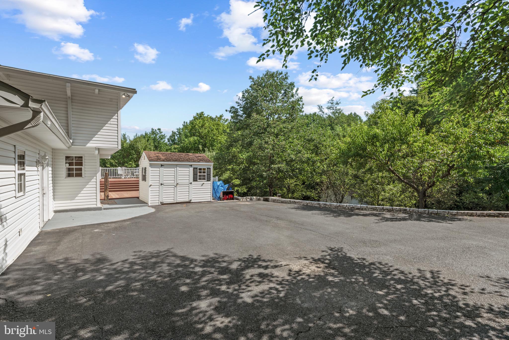 16420 Old Frederick Rd