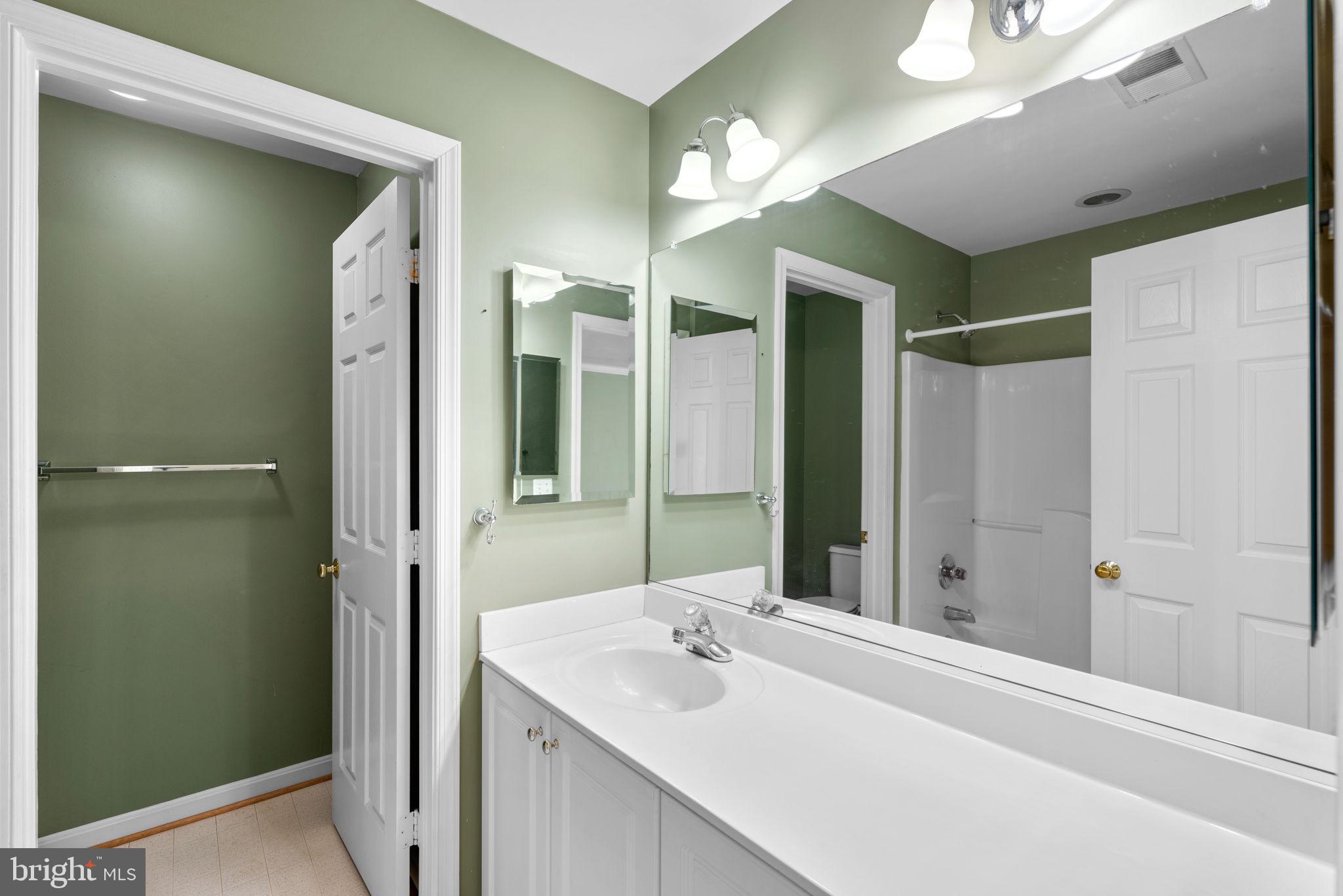 6600 Gleaming Sand Chase