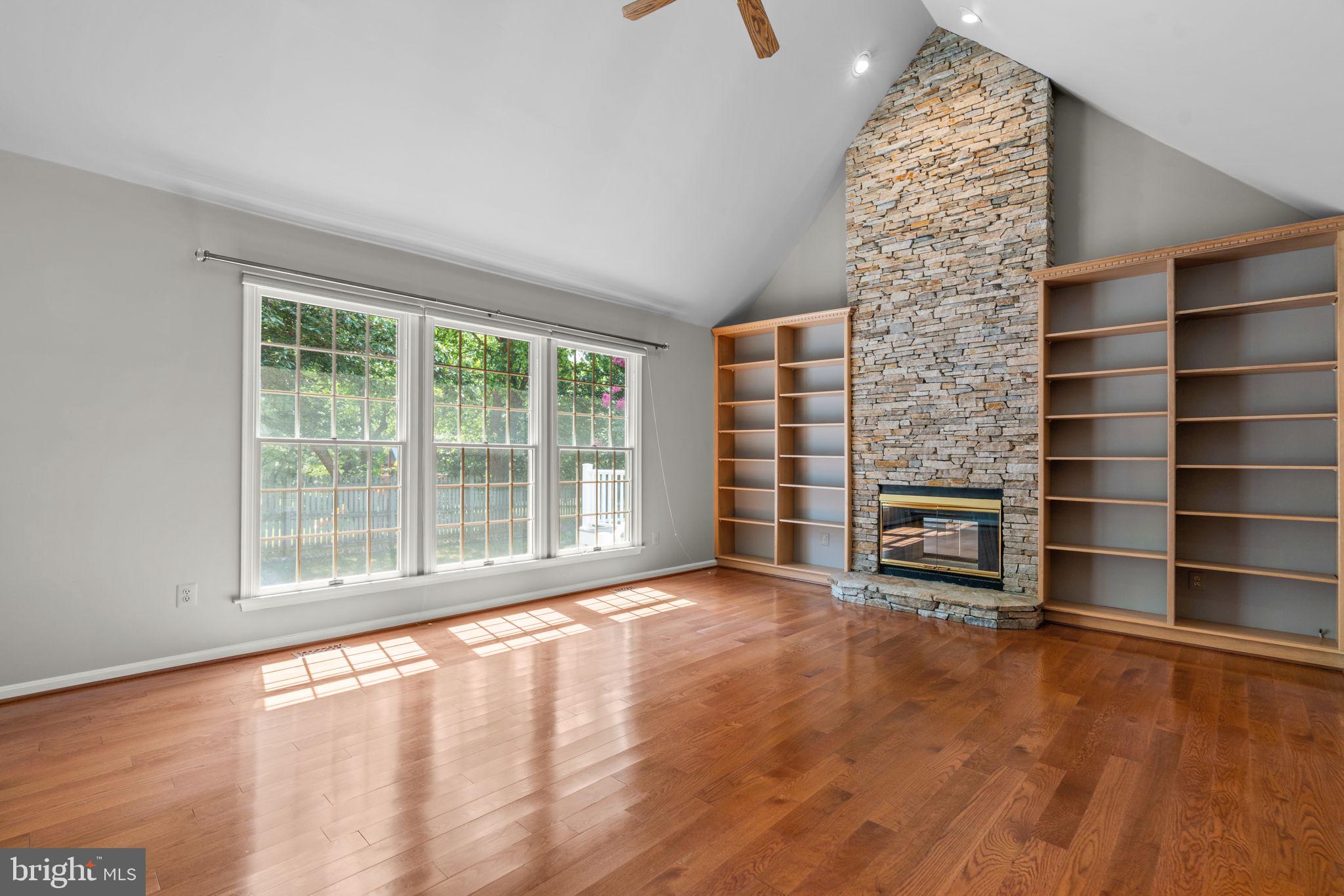 3119 Nestling Pine Ct