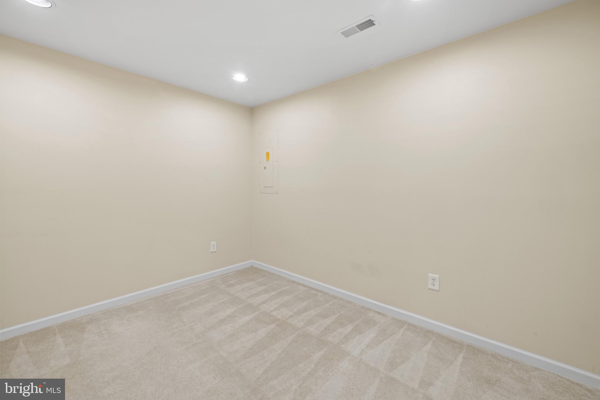 10718 HILLINGDON ROAD