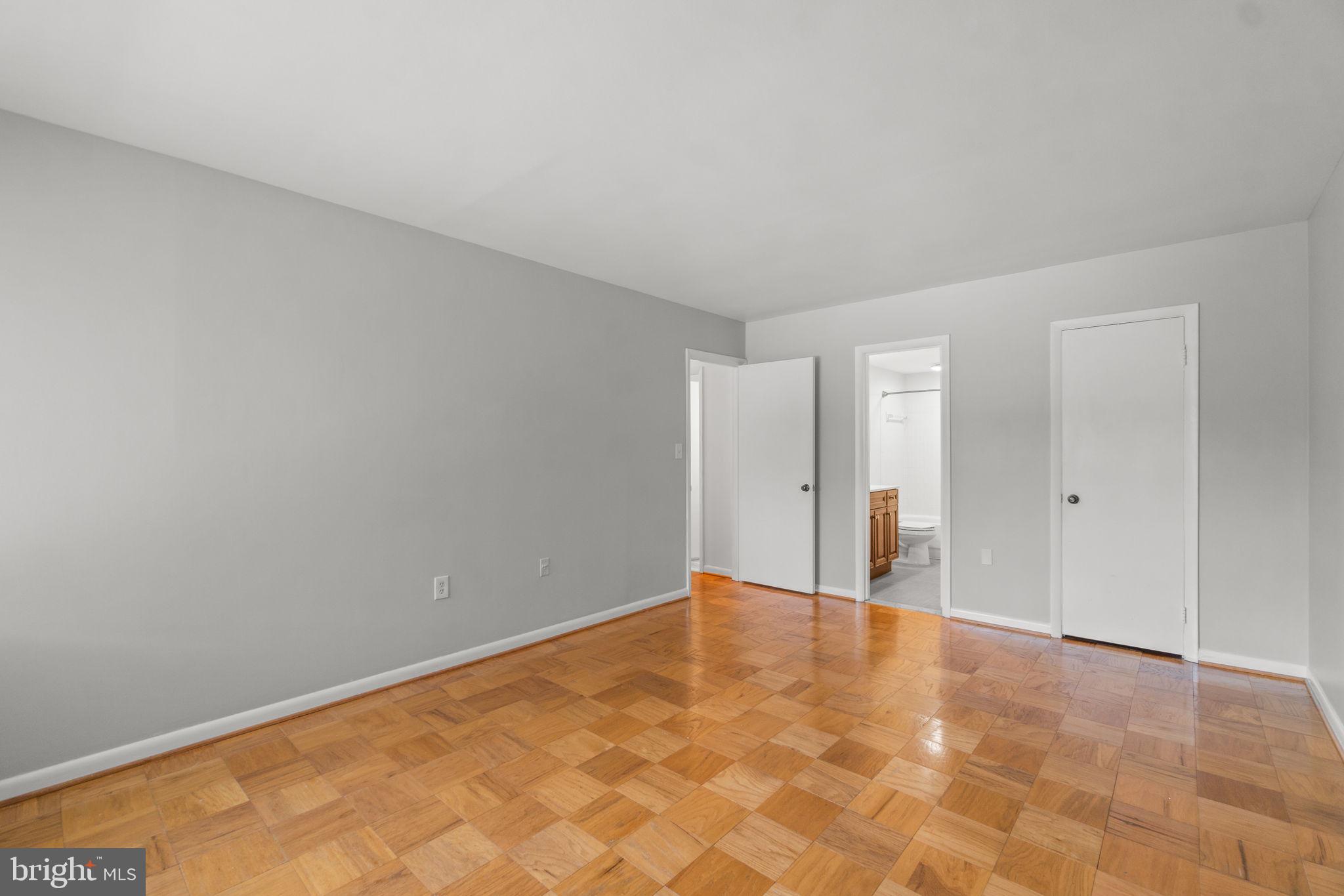 10067 Windstream Dr #4