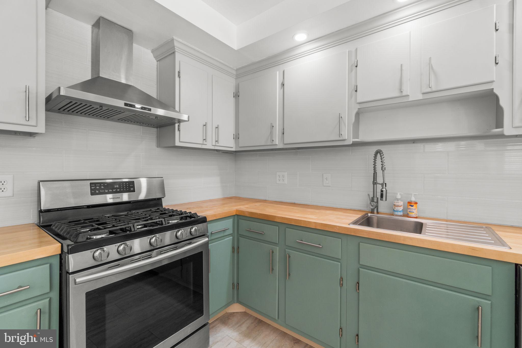 10067 Windstream Dr #4