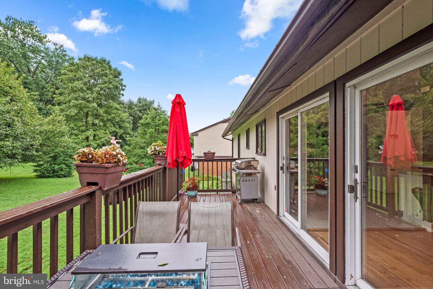 10010 Hyla Brook Rd