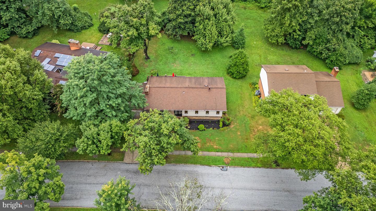 10010 Hyla Brook Rd