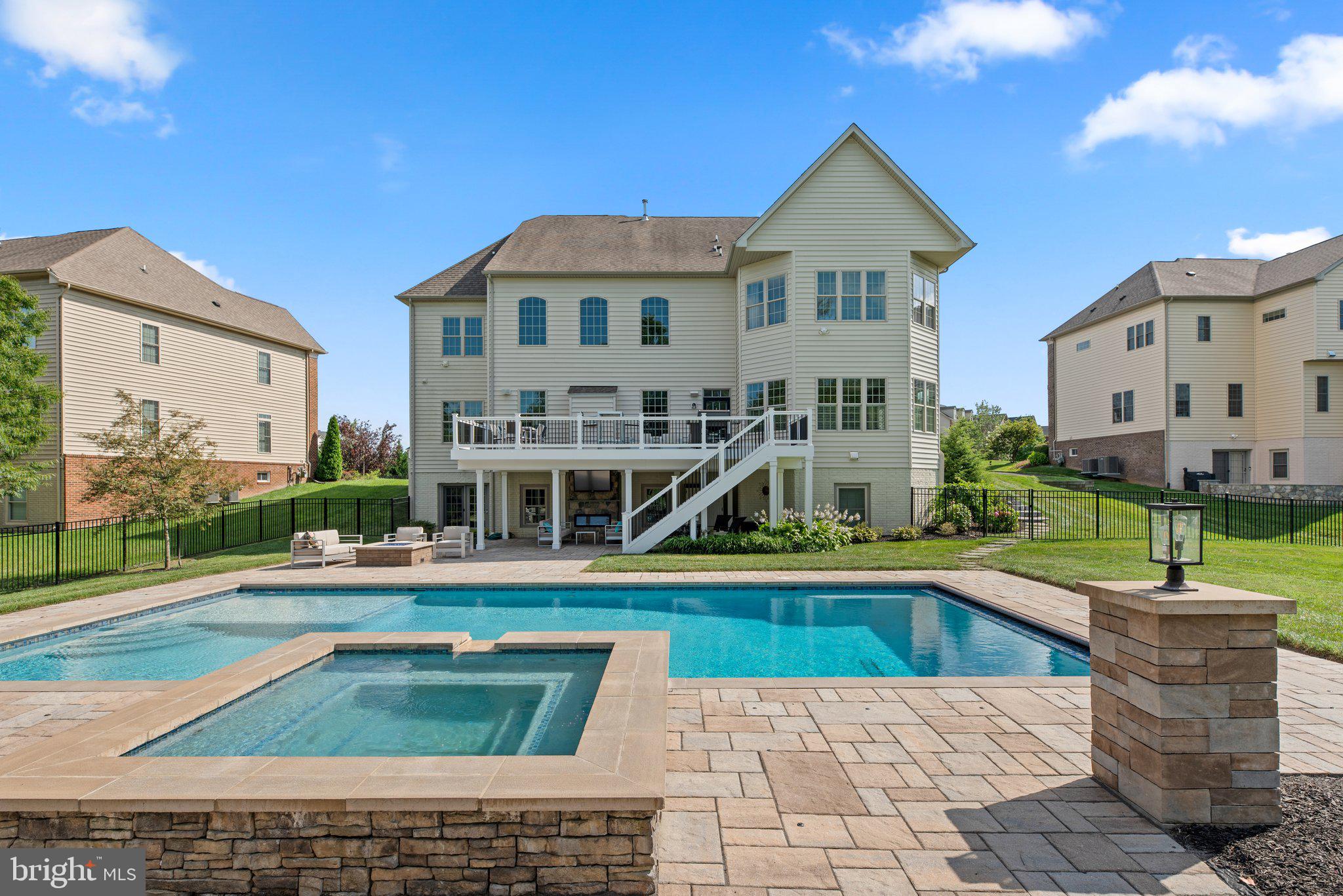 12138 Hayland Farm Way