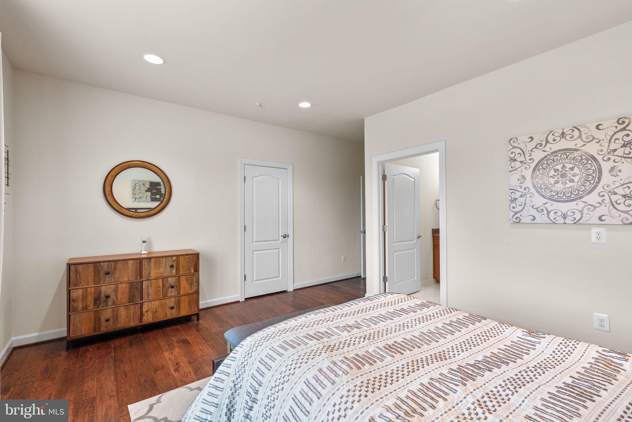 12138 Hayland Farm Way