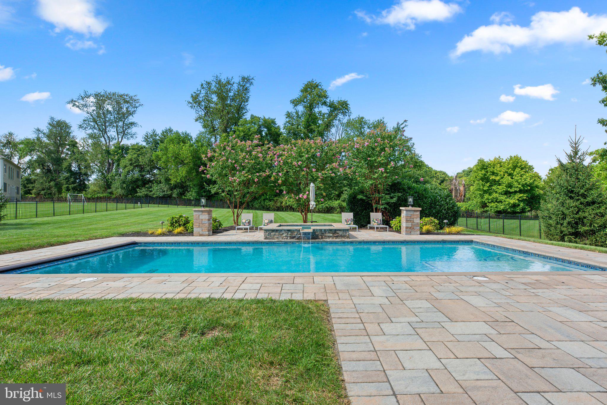 12138 Hayland Farm Way