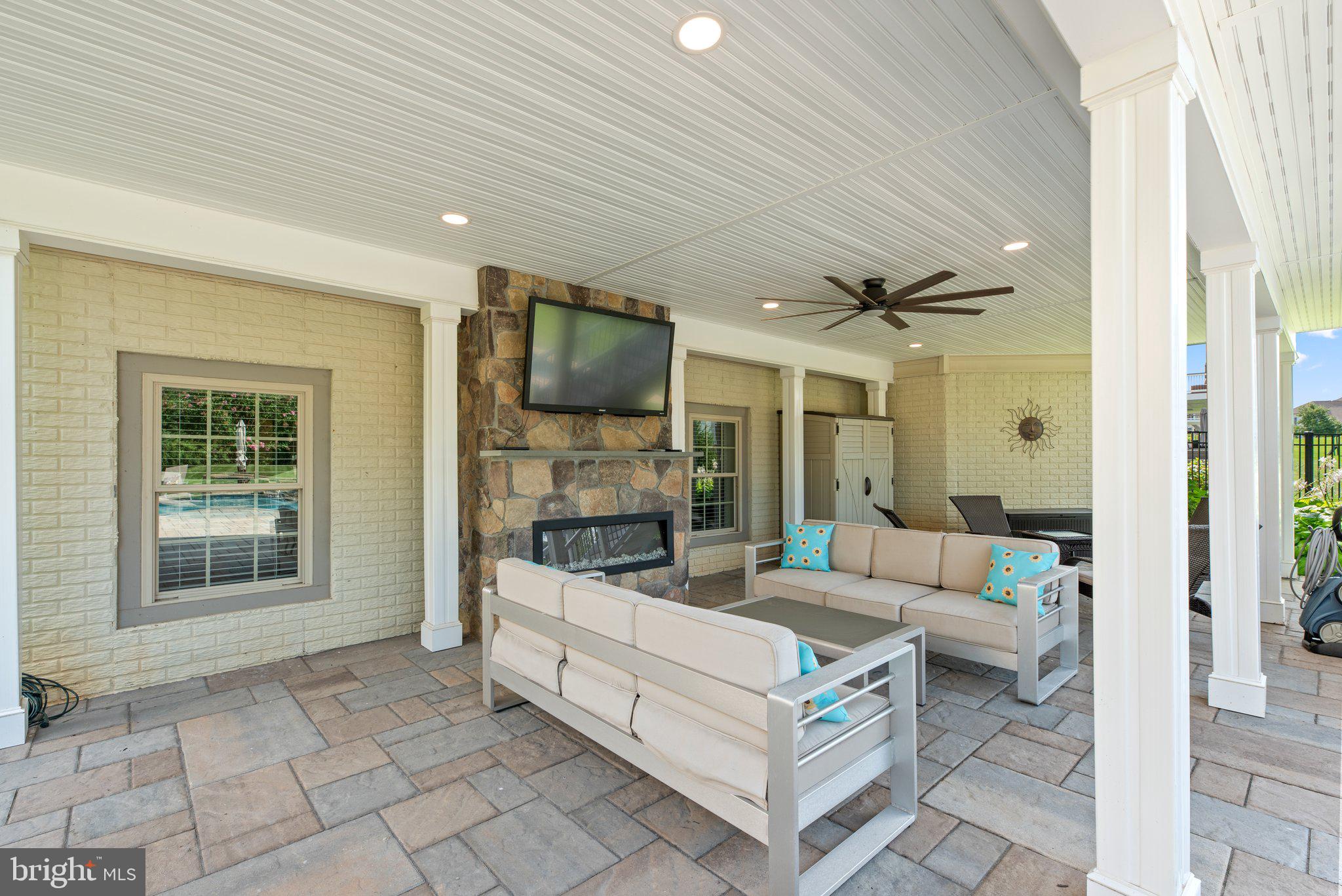 12138 Hayland Farm Way