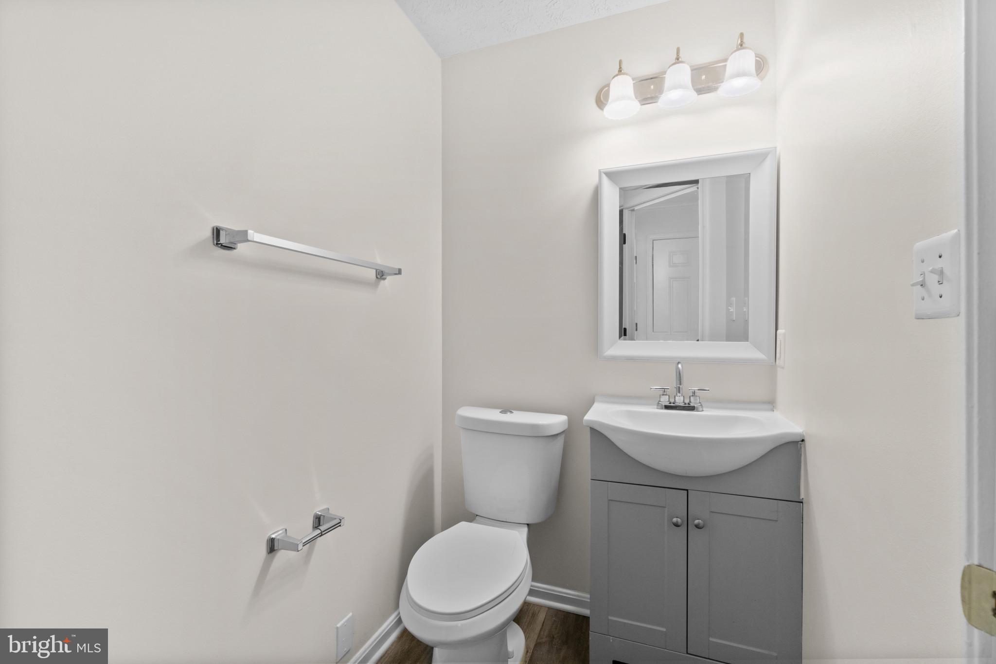 8832 Goose Landing Cir