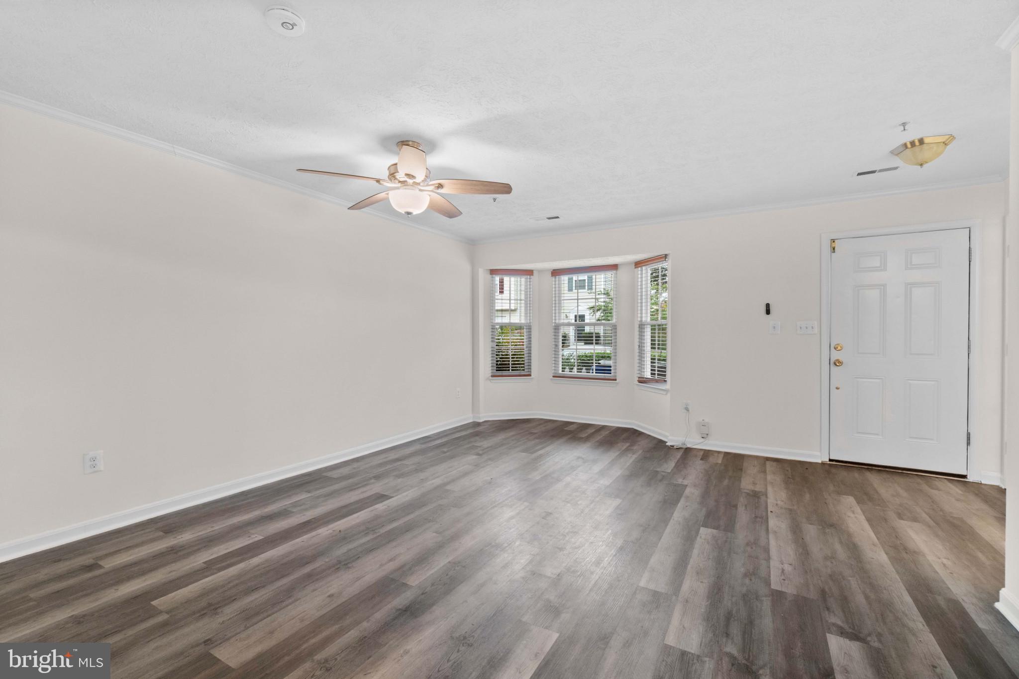 8832 Goose Landing Cir