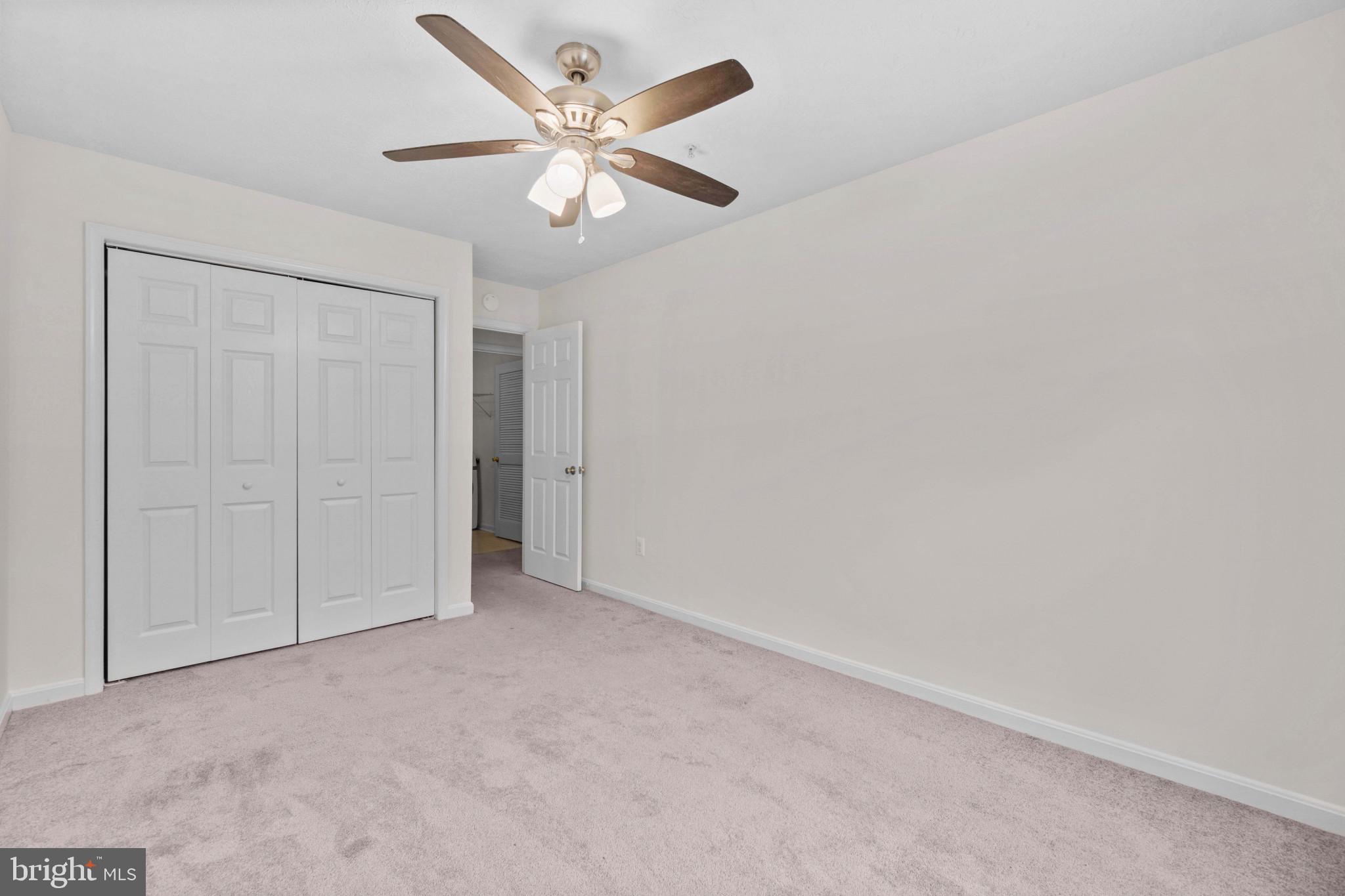 8832 Goose Landing Cir