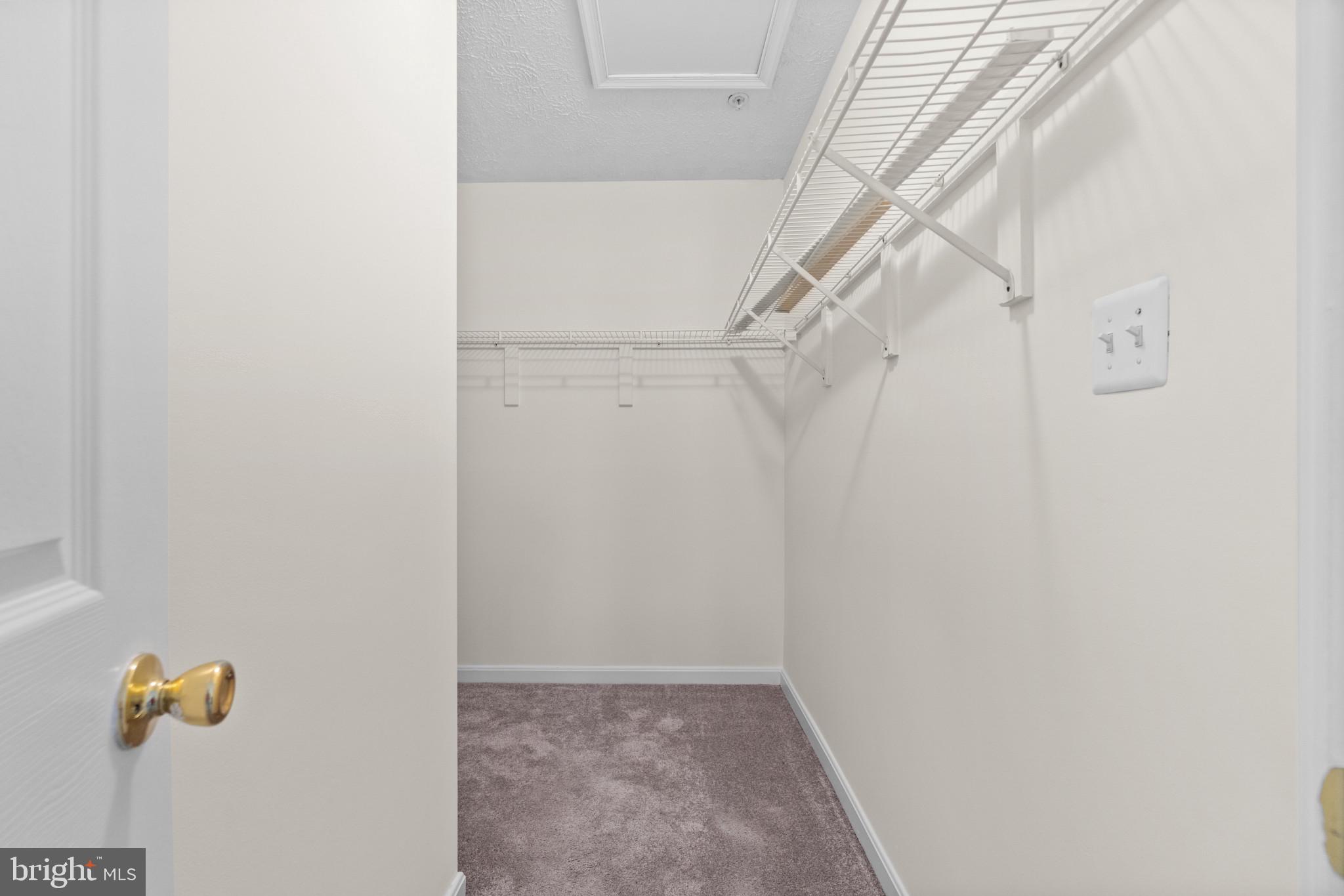 8832 Goose Landing Cir